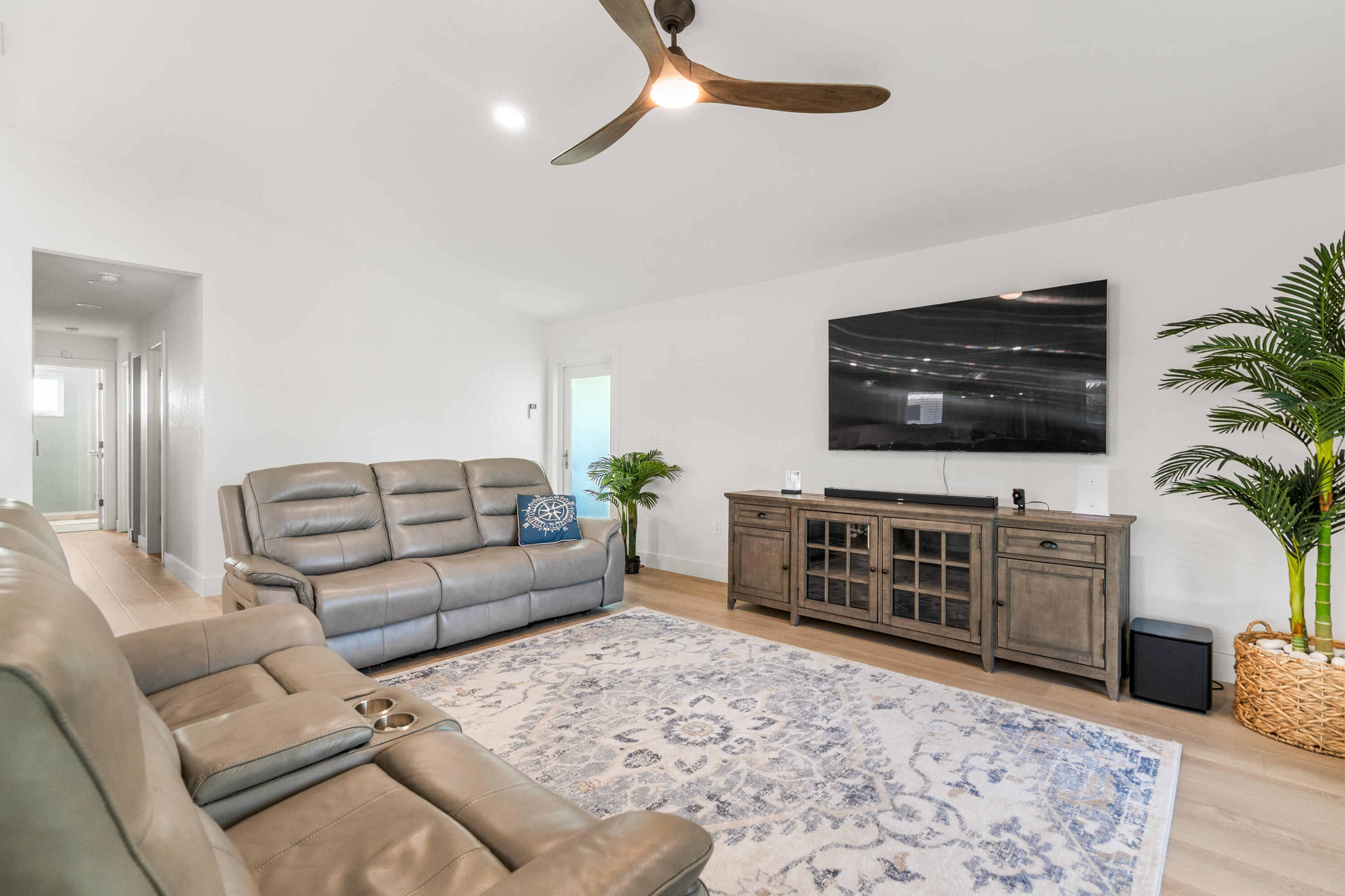 114 Spoonbill Road Property Photo 8