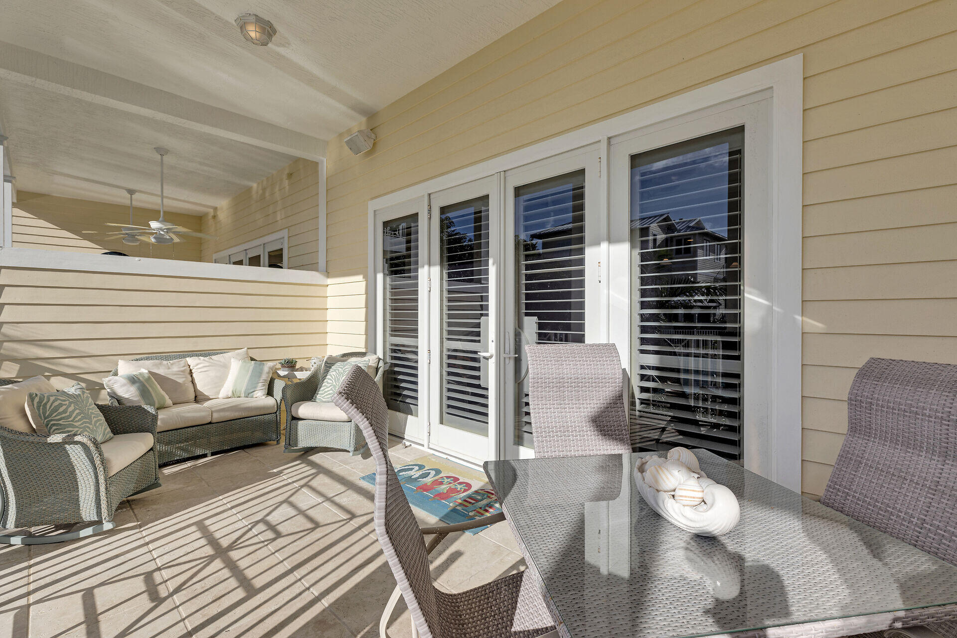 821 W Ocean Drive 3 Property Photo 3
