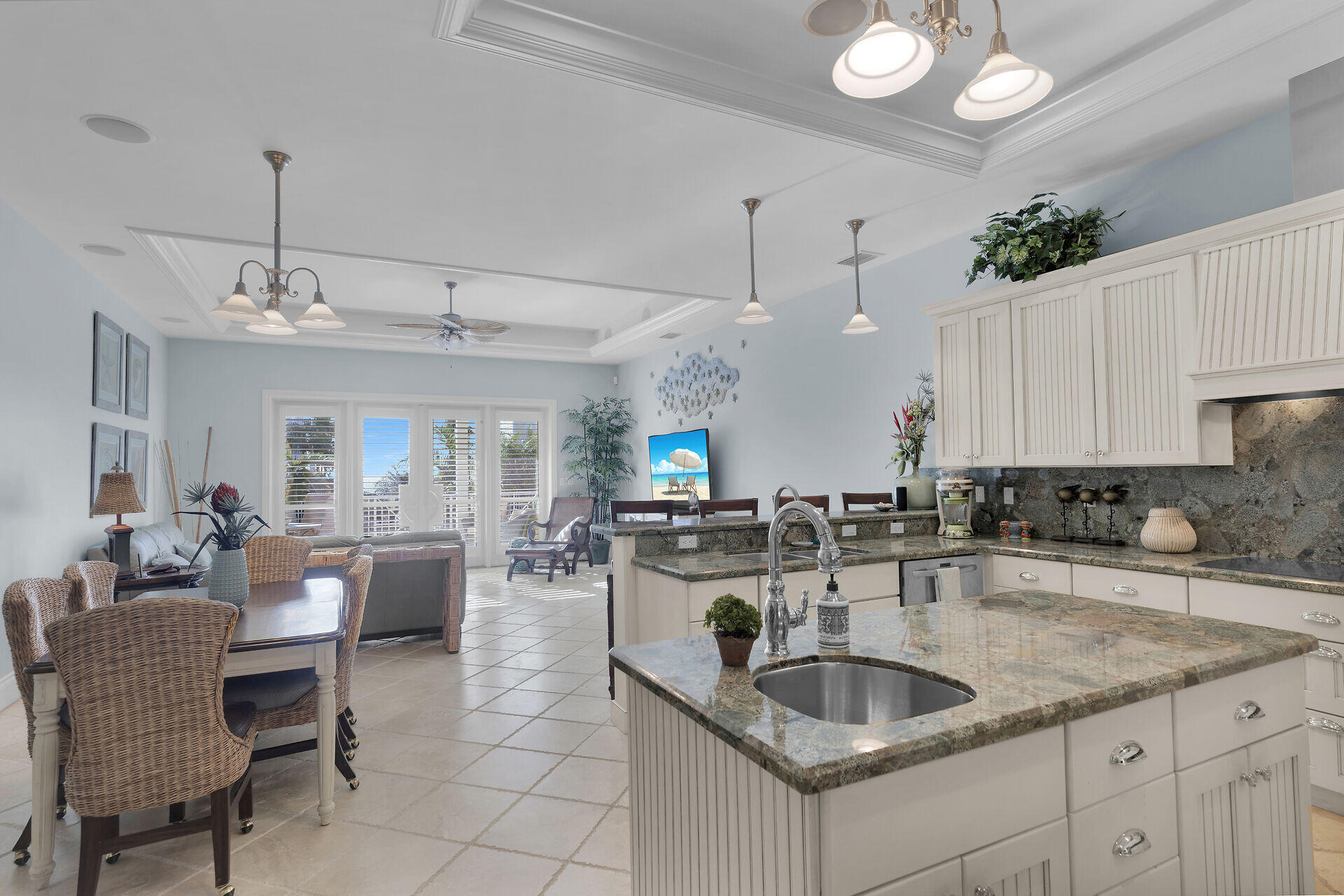 821 W Ocean Drive 3 Property Photo 11