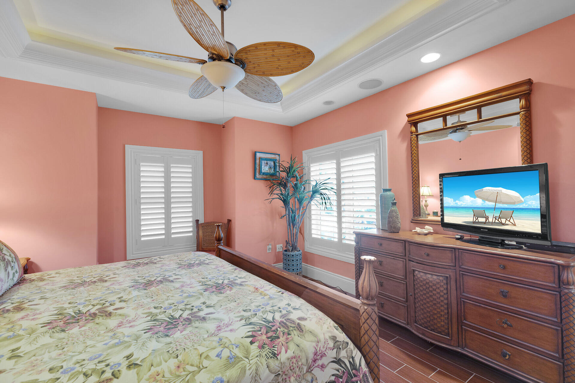 821 W Ocean Drive 3 Property Photo 18