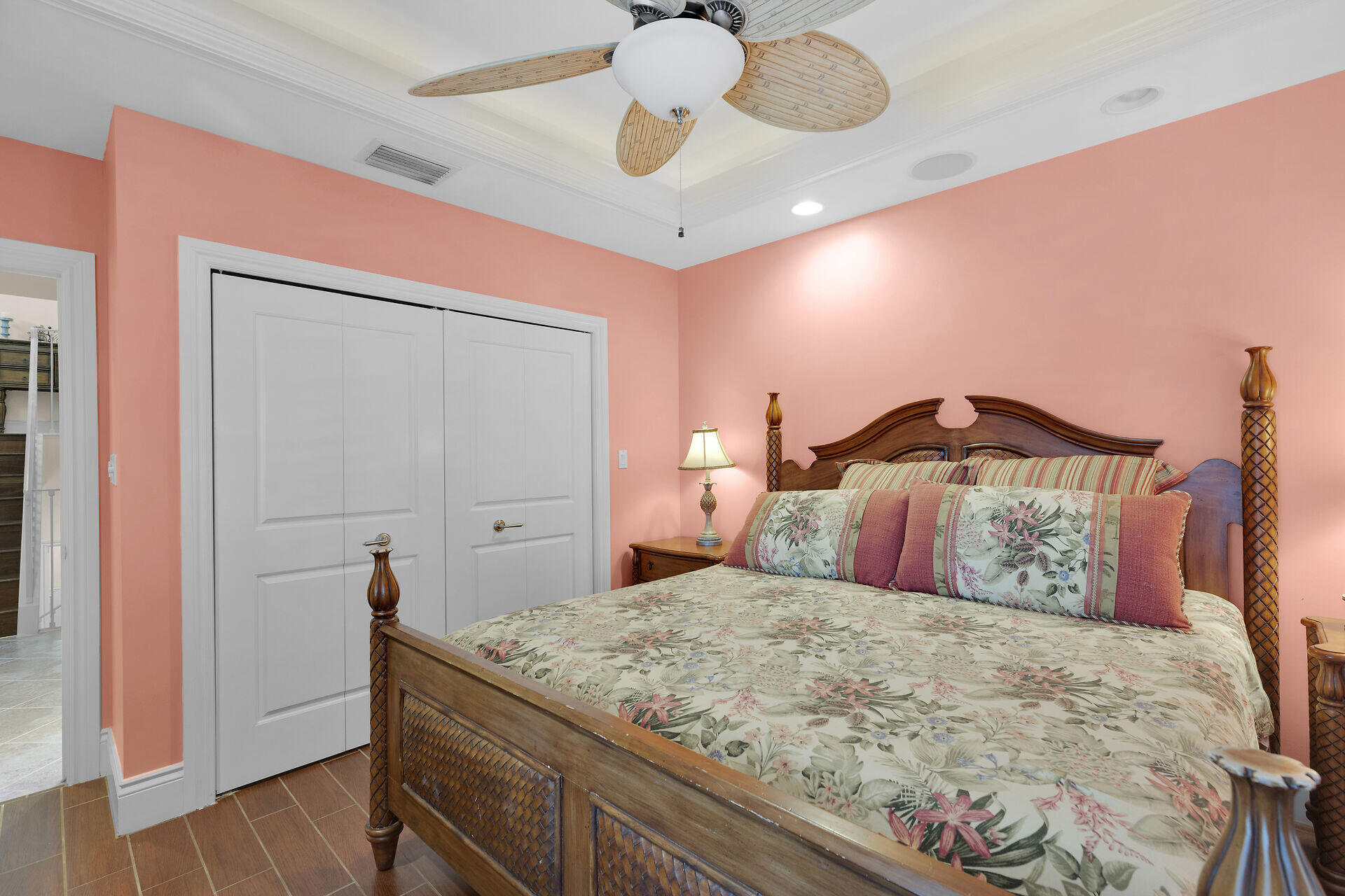 821 W Ocean Drive 3 Property Photo 20