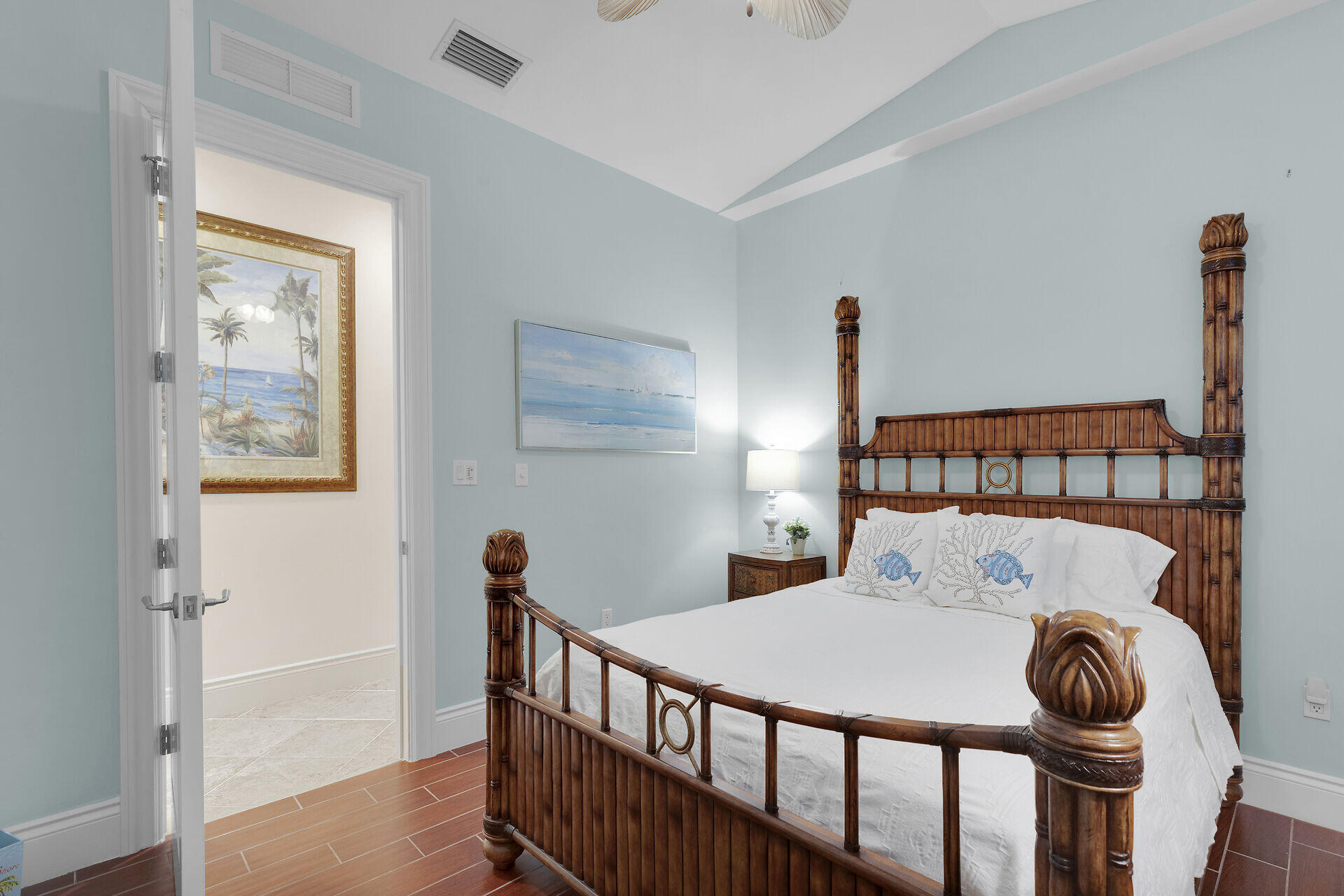 821 W Ocean Drive 3 Property Photo 26
