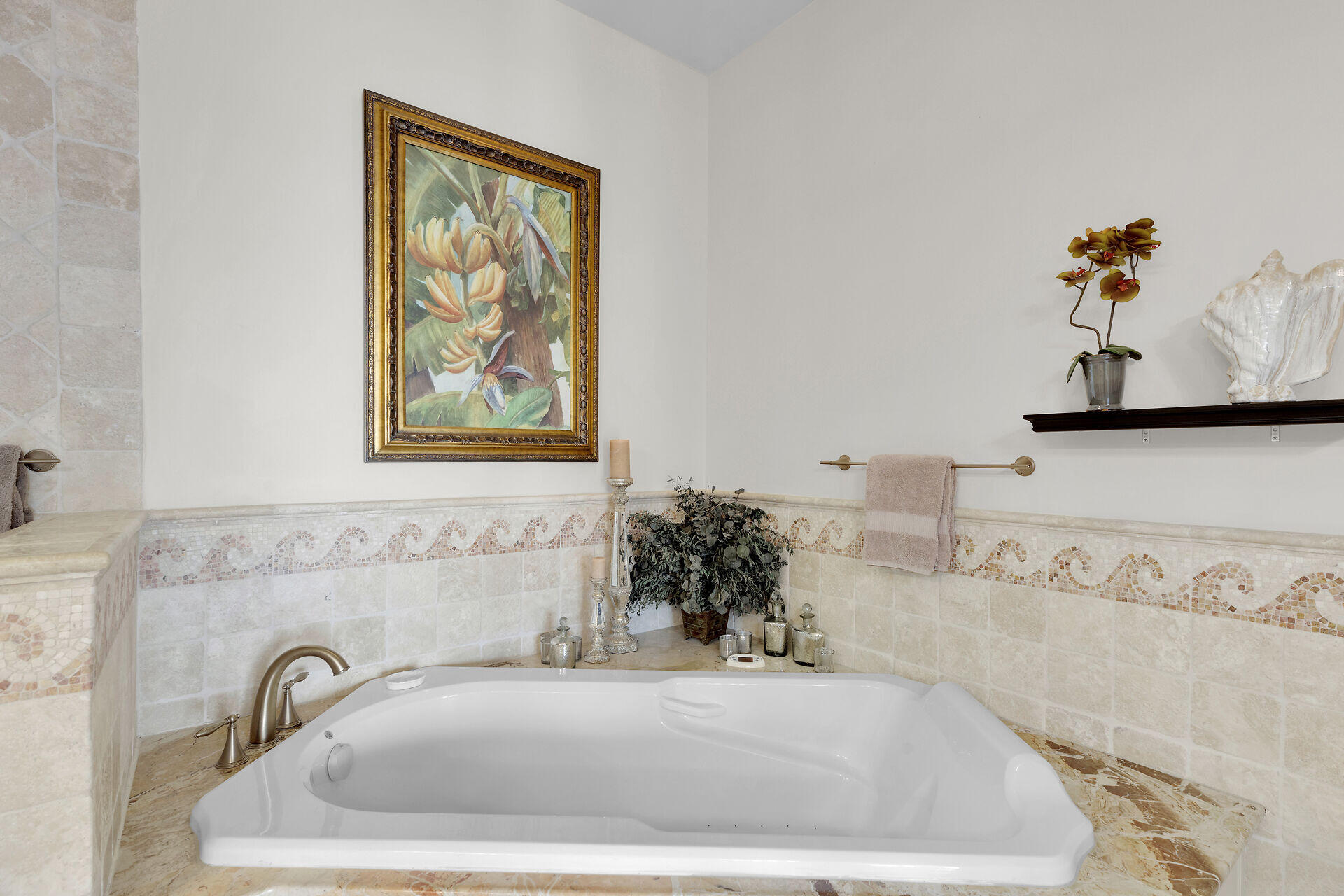 821 W Ocean Drive 3 Property Photo 36