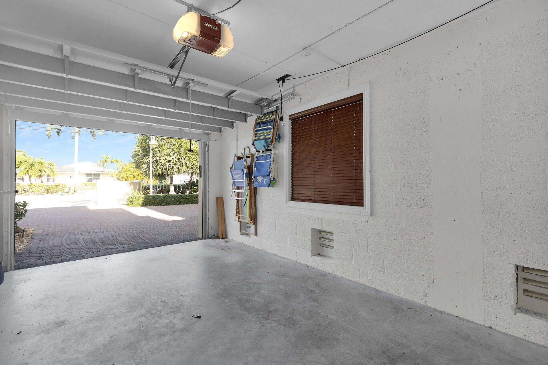 821 W Ocean Drive 3 Property Photo 42