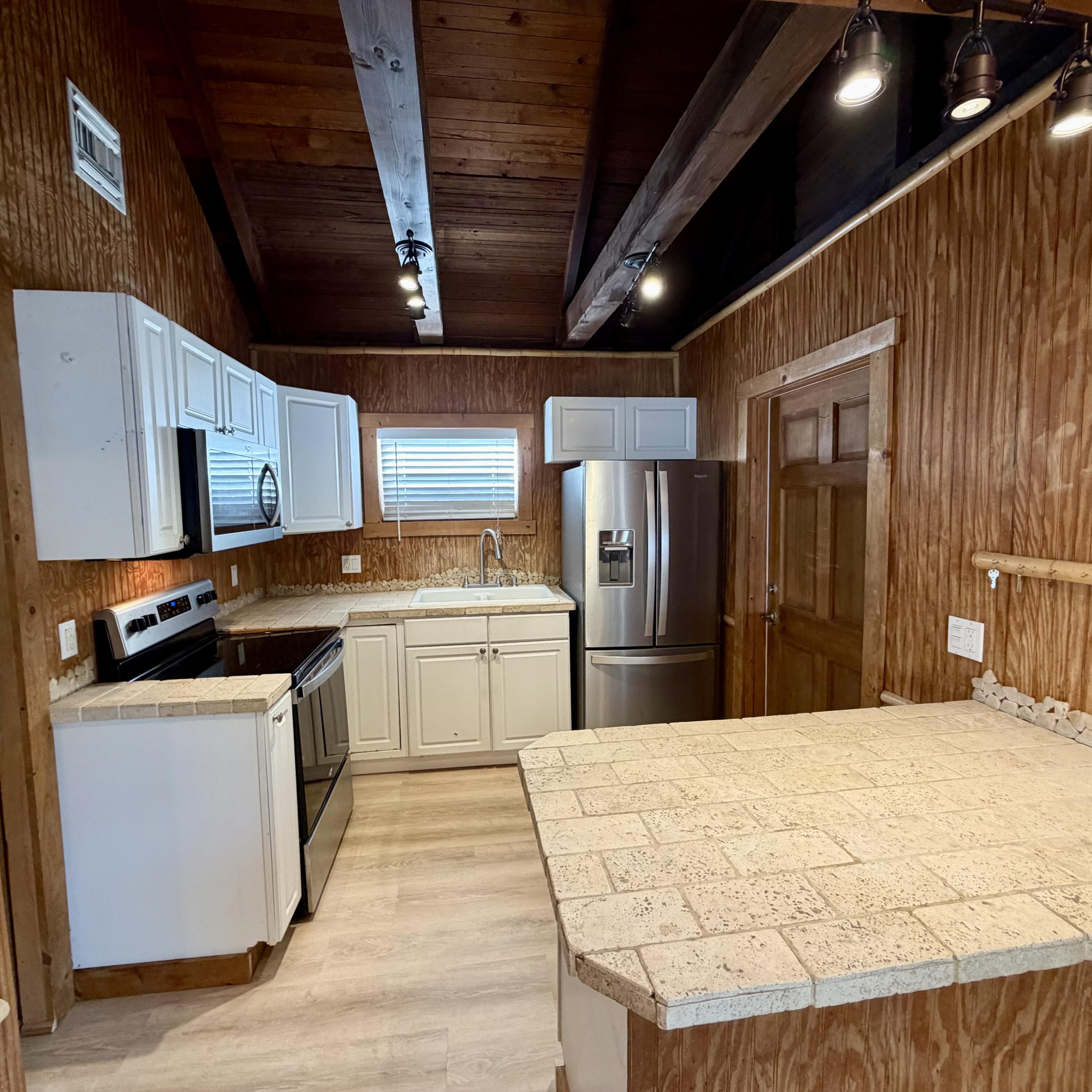 1222 Florida Street Property Photo 7