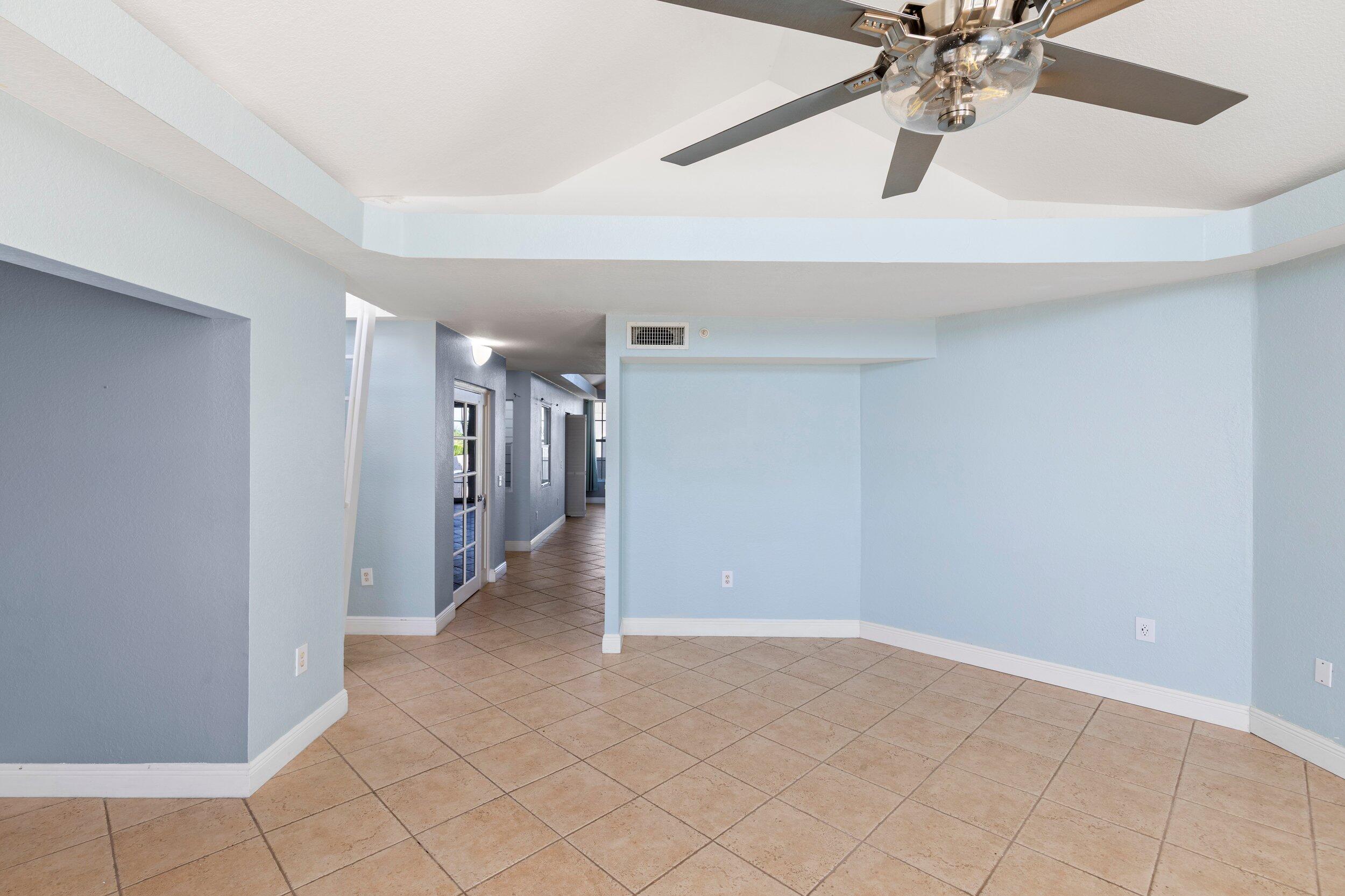 43 Seaside South Court Property Photo 18