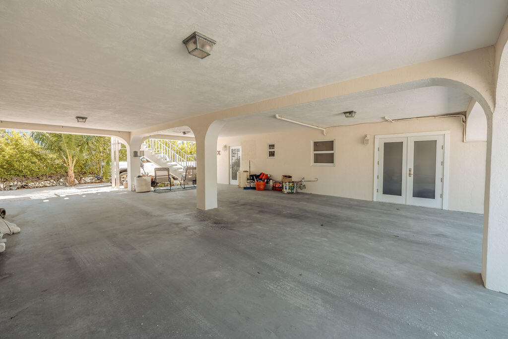 439 Palm Drive Drive Property Photo 38