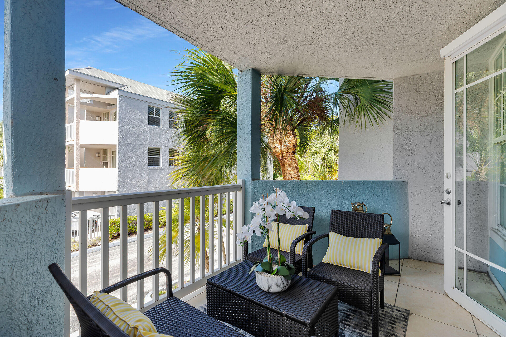 77 Seaside North Court Property Photo 35