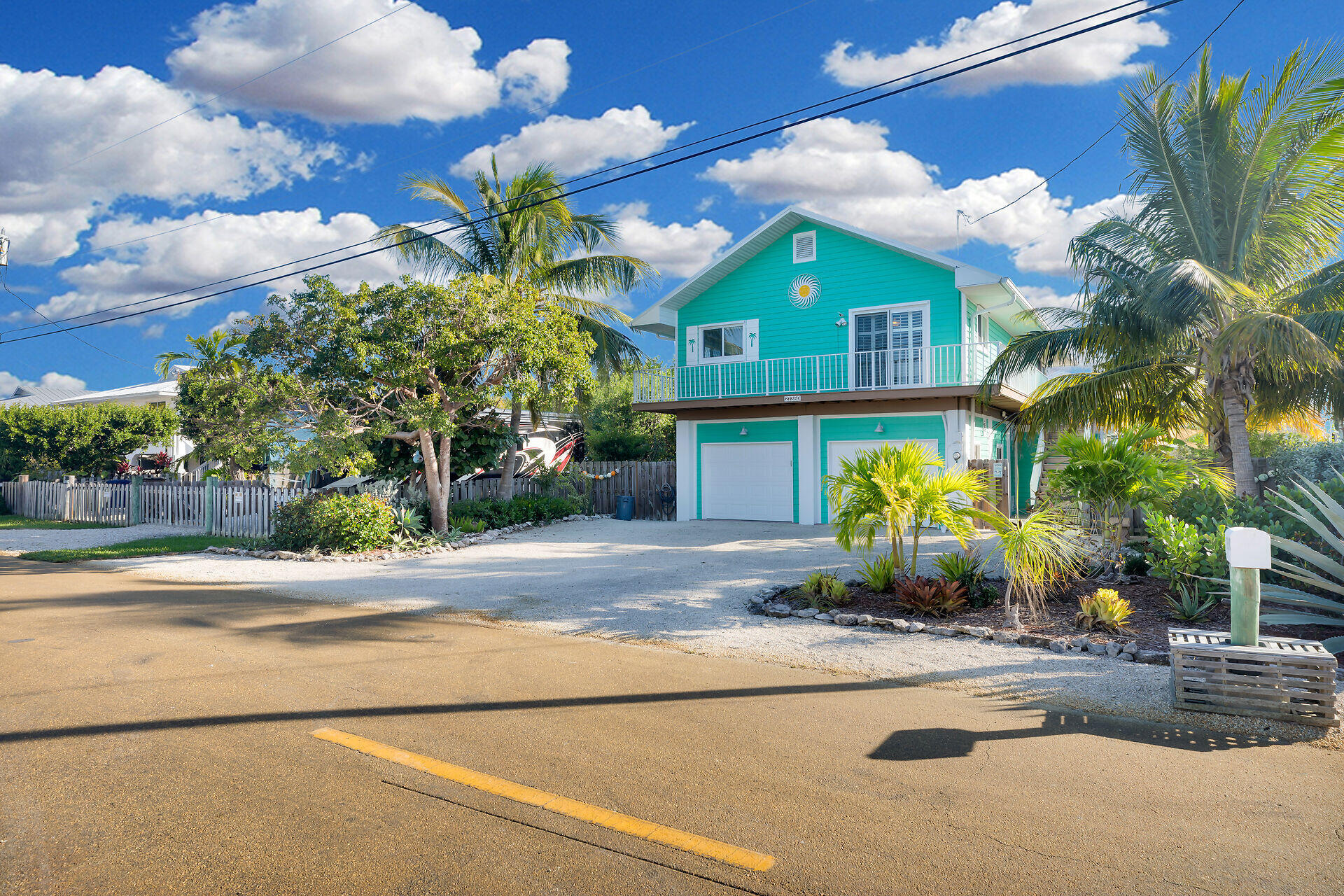 27360 Barbados Lane Property Photo 1
