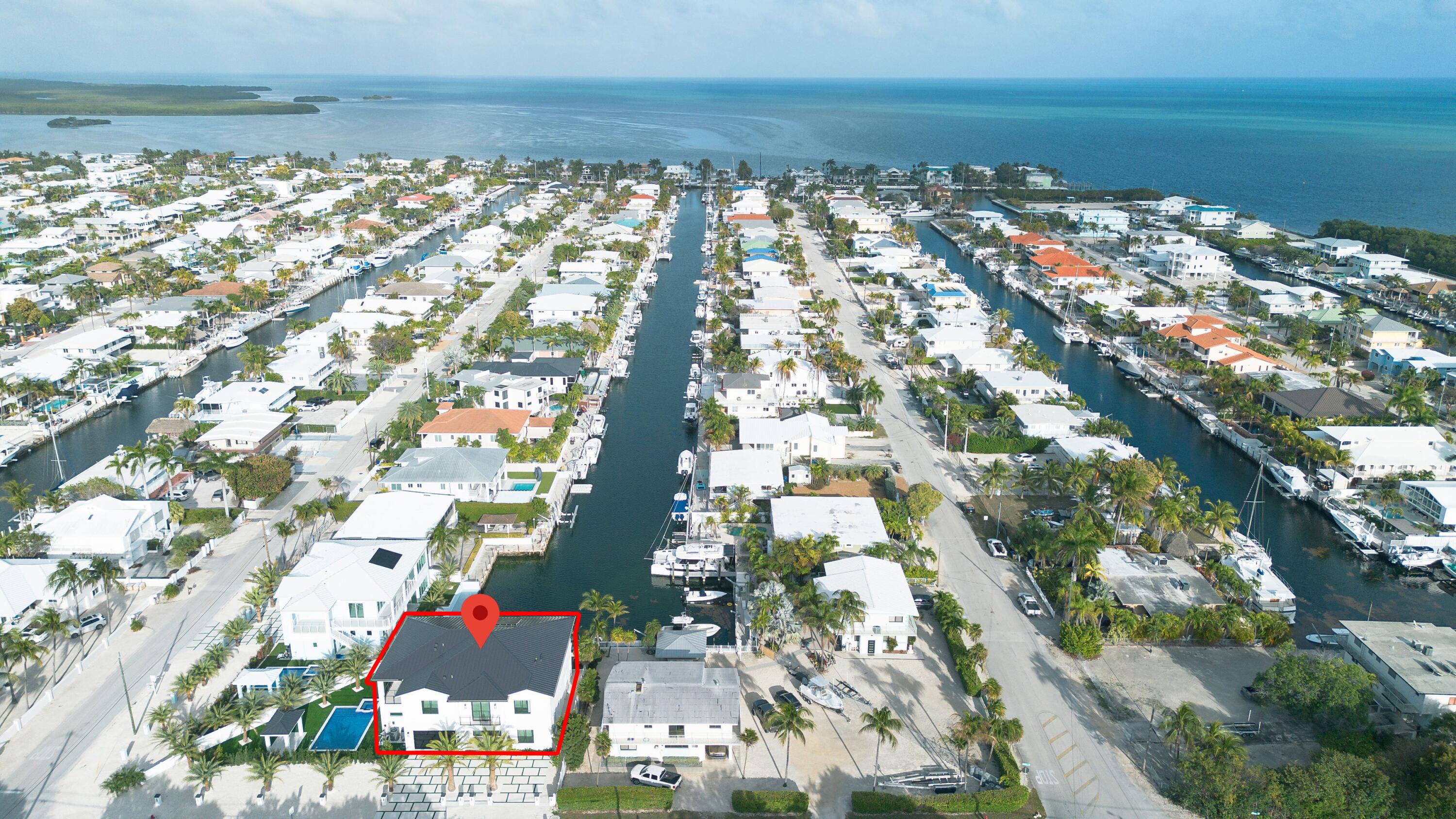 258 Caribbean Drive Property Photo 4
