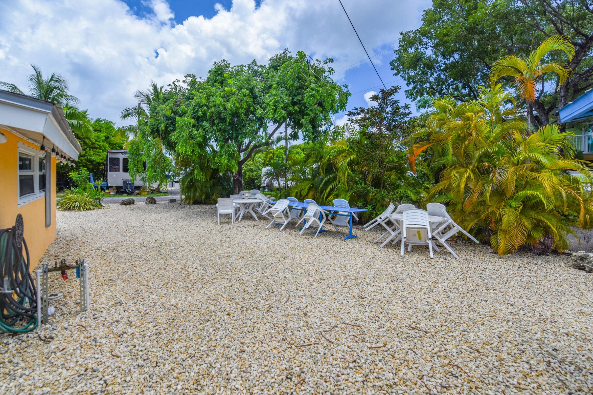 29859 Overseas Highway 37 Property Photo 23