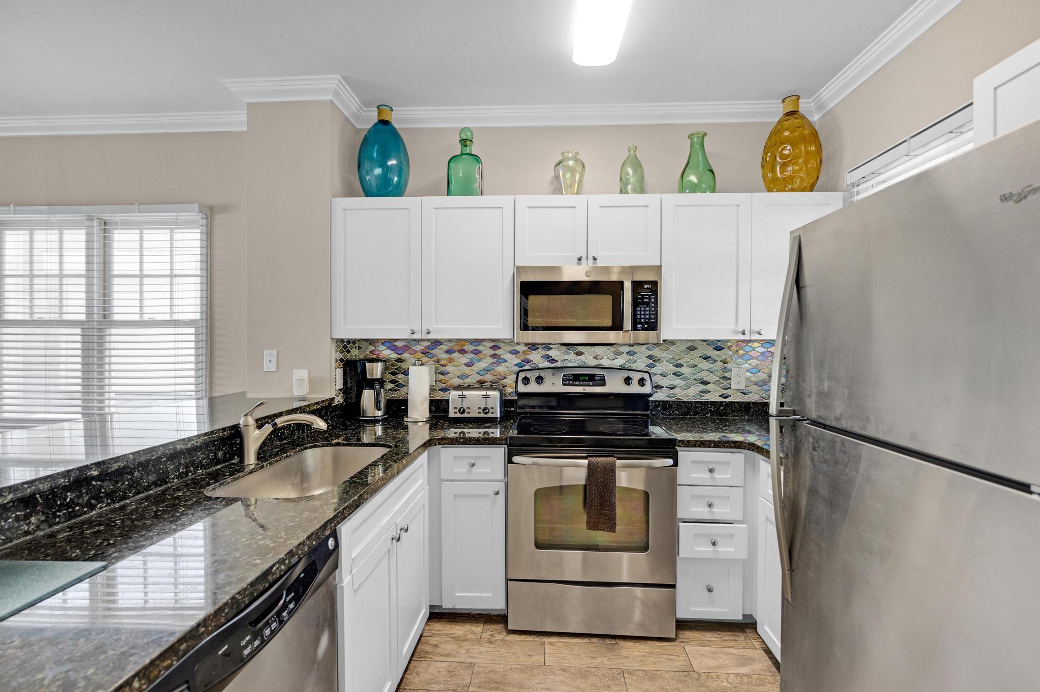 7075 Hawks Cay Boulevard Property Photo 25