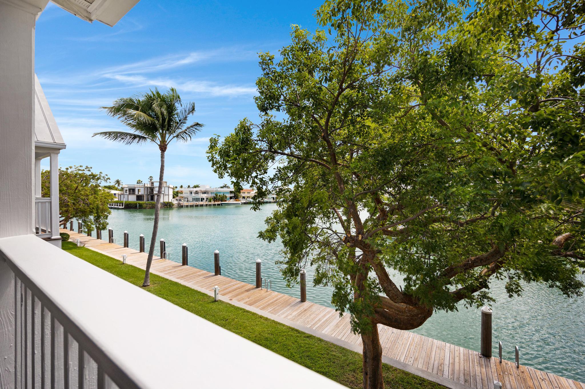 7075 Hawks Cay Boulevard Property Photo 40