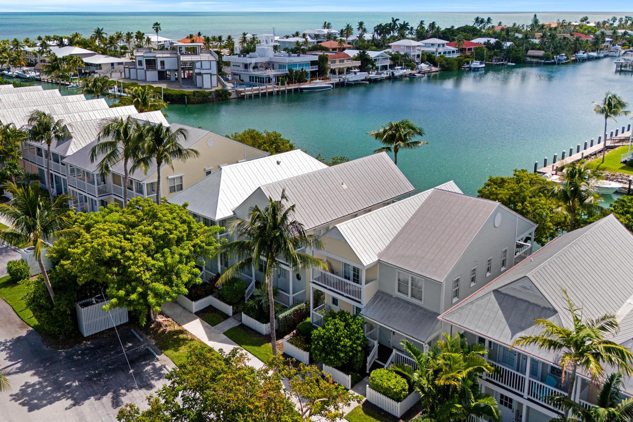 7075 Hawks Cay Boulevard Property Photo 48