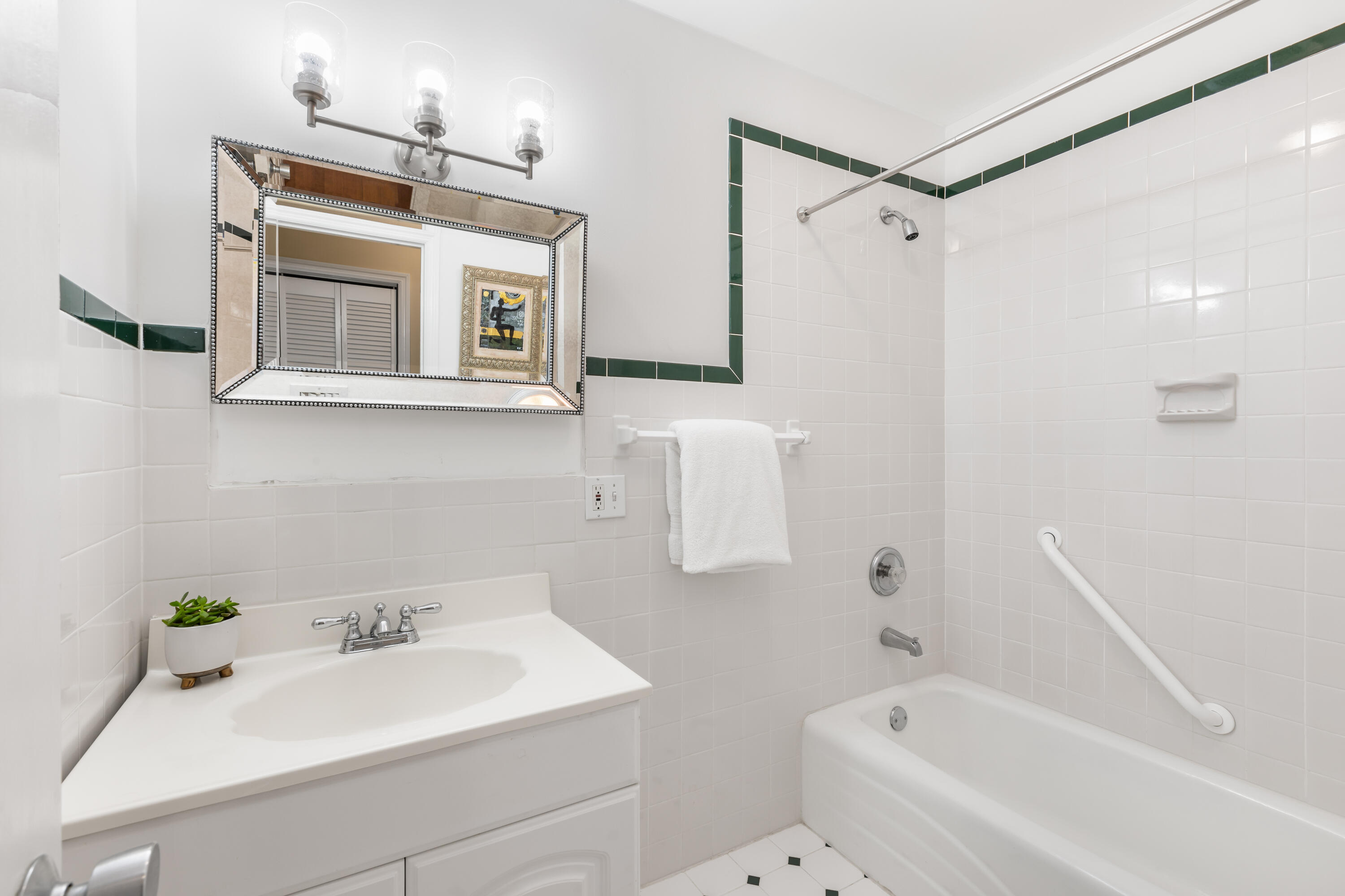 1427 Washington Street Property Photo 16