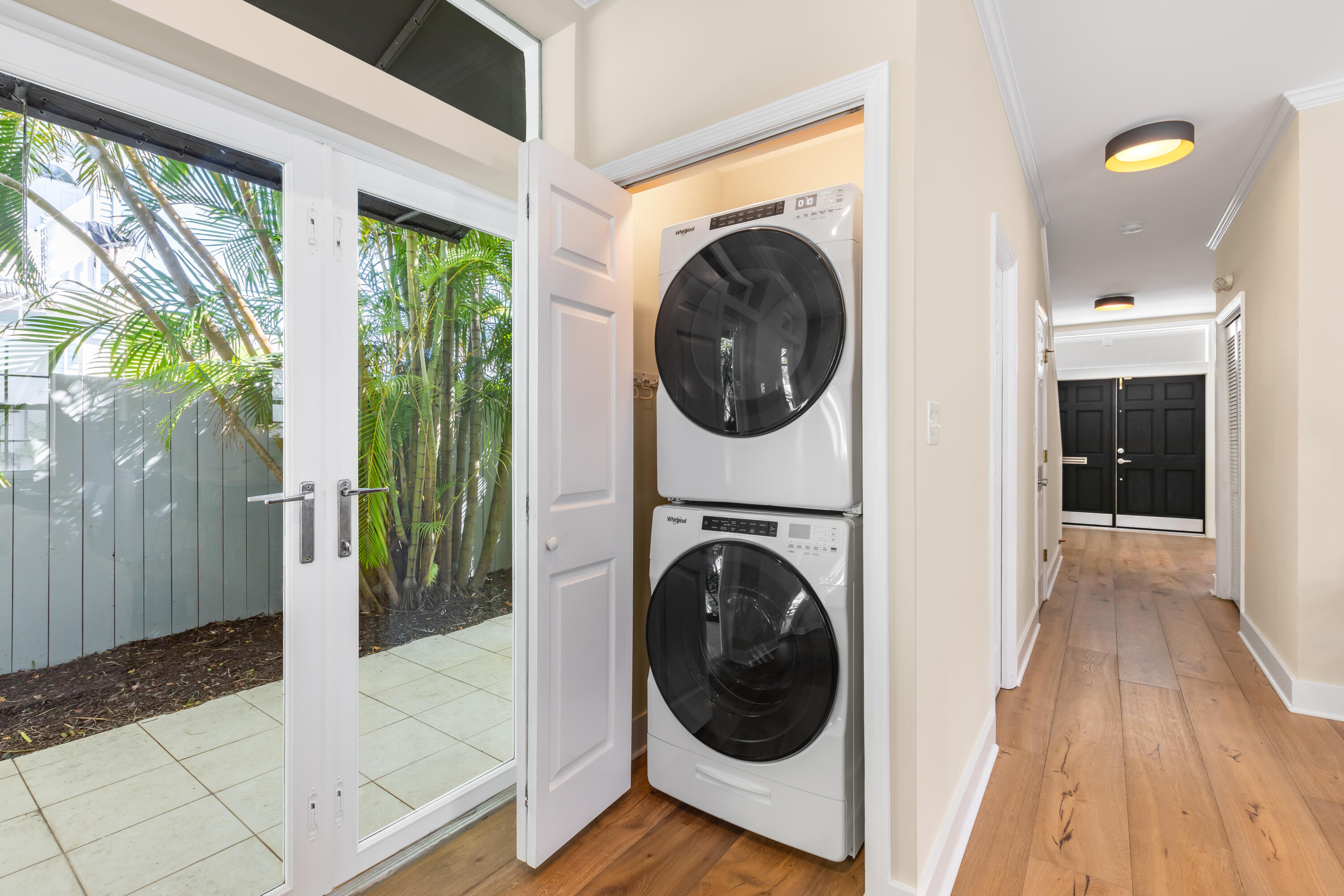 1427 Washington Street Property Photo 19