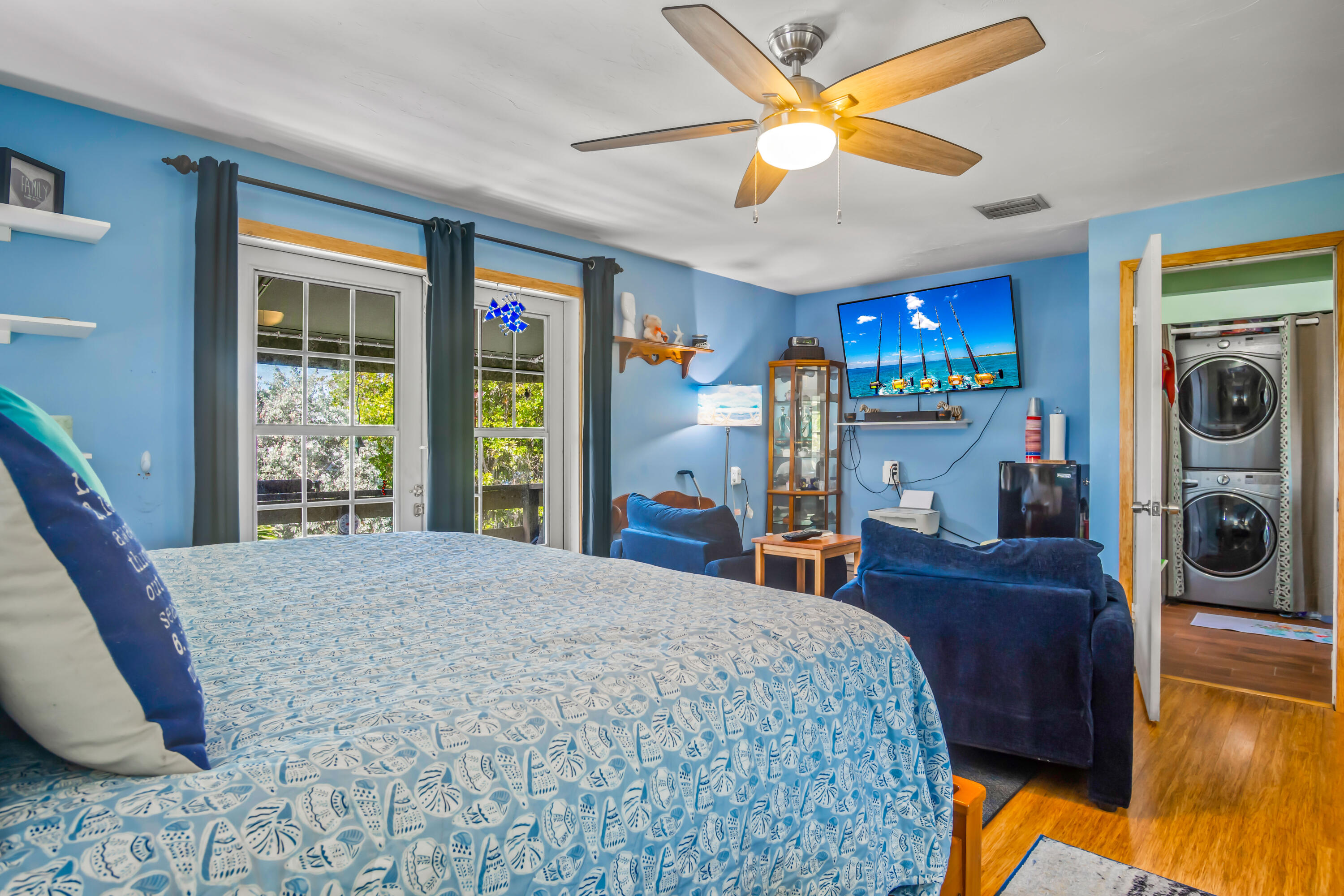 1609 United Street Property Photo 60