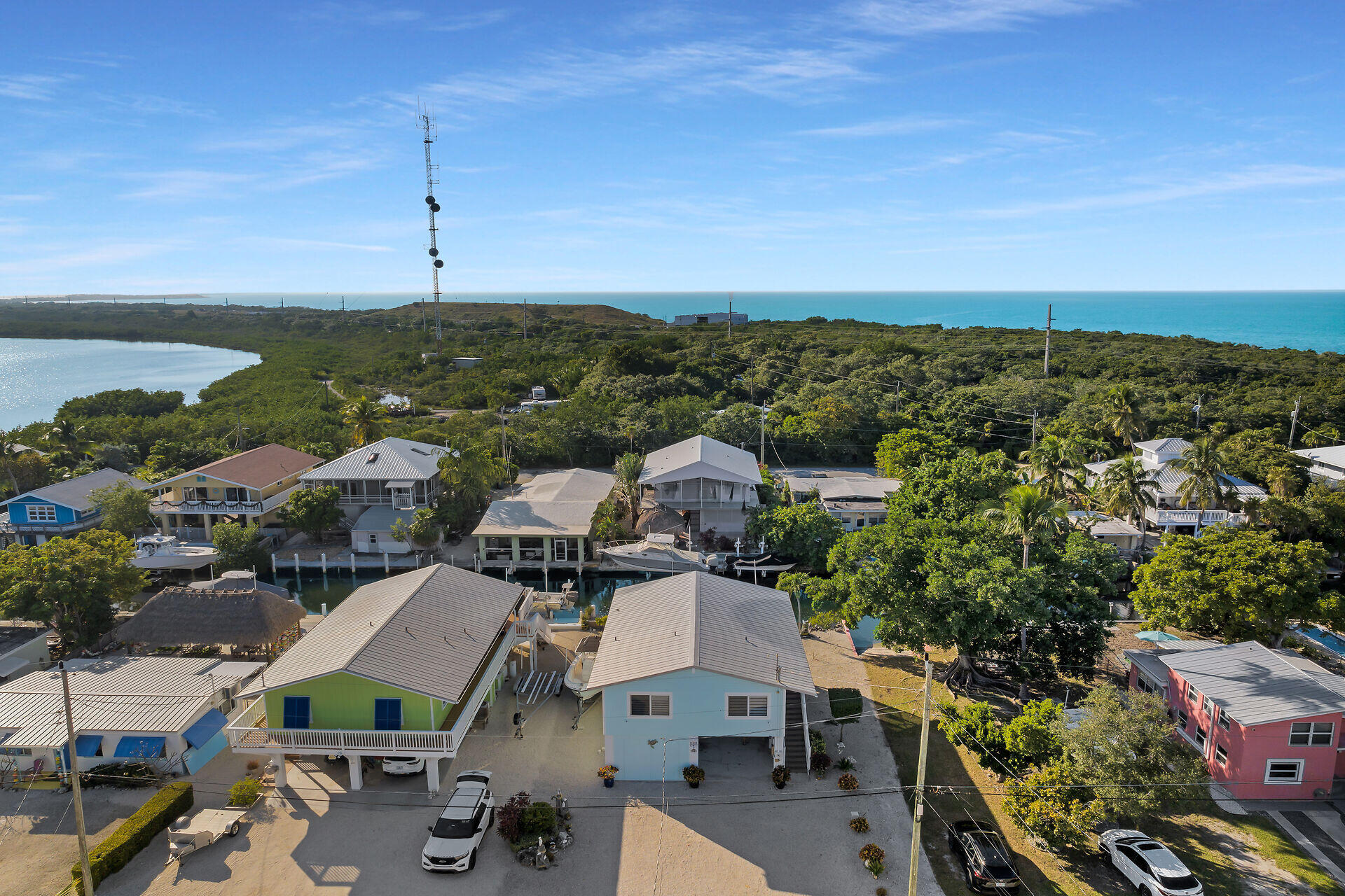 118 Snapper Creek Drive Property Photo 30