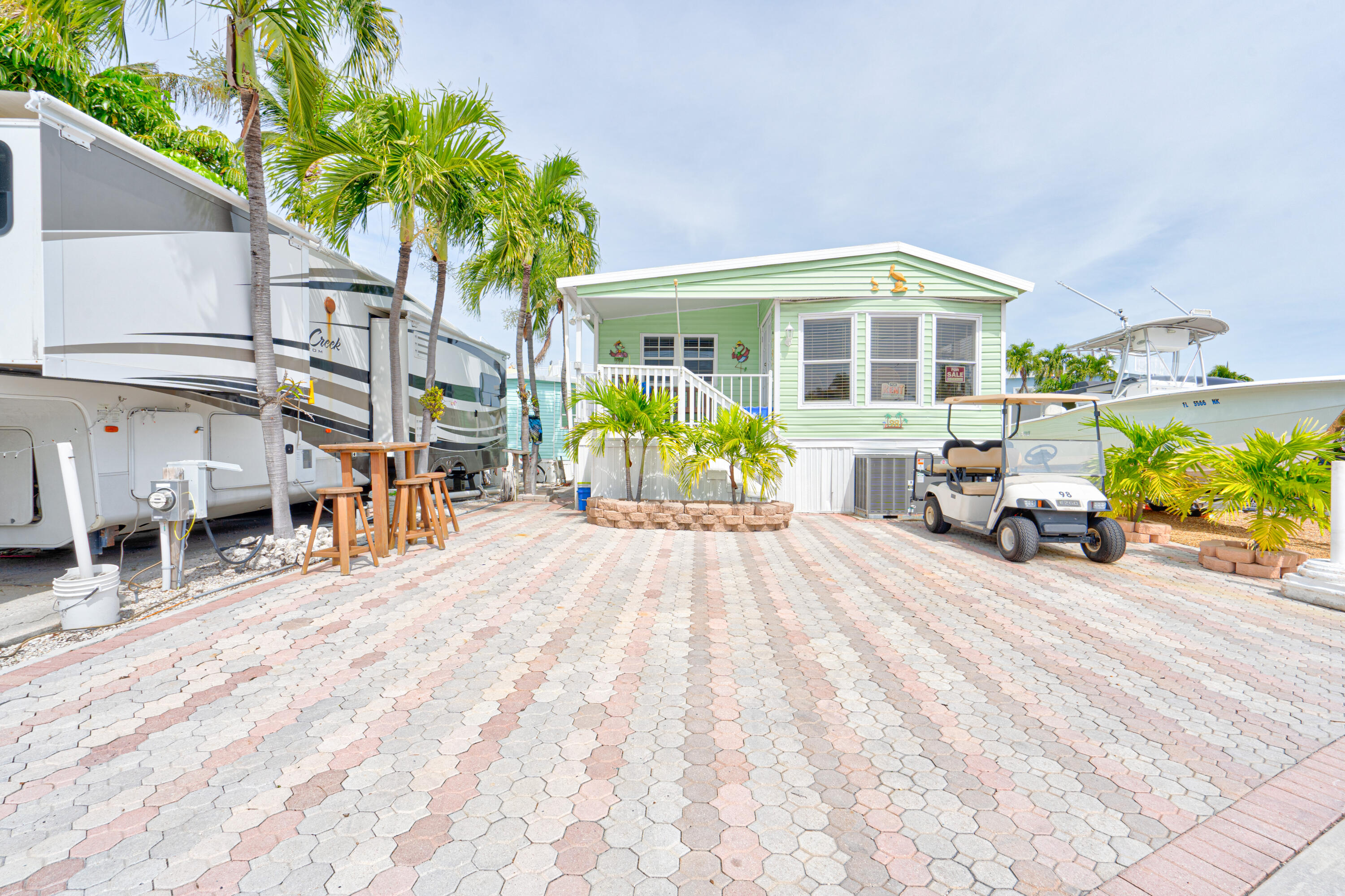 65821 Overseas Highway 98 Property Photo 5