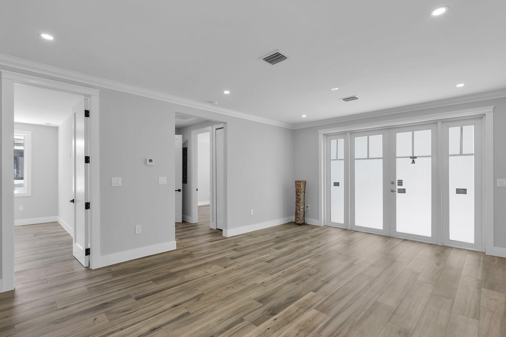 68 Coral Way Property Photo 7
