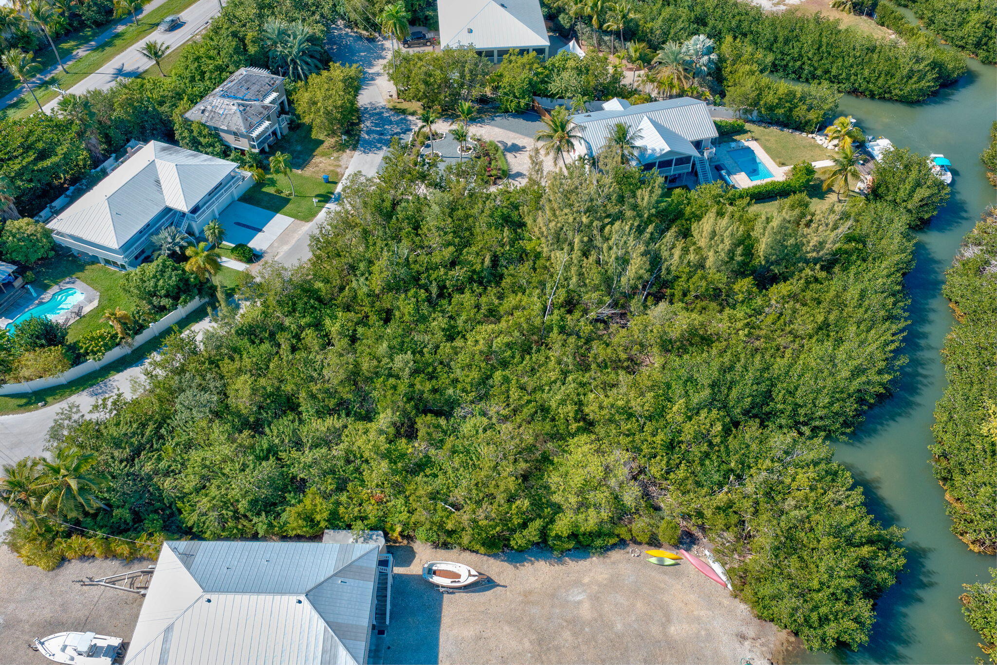63 Sugarloaf Drive Property Photo 9
