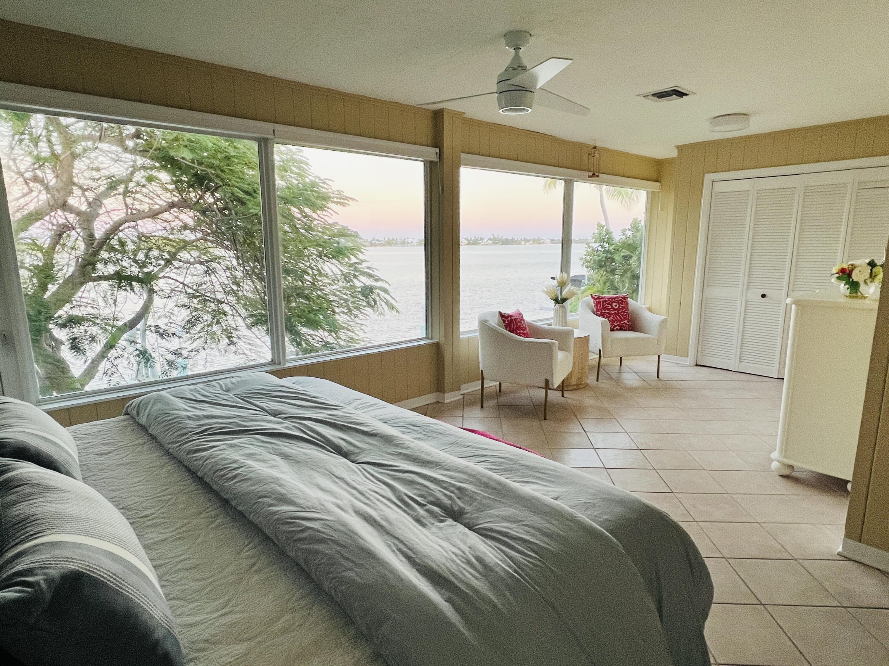 205 S Point Drive Property Photo 22