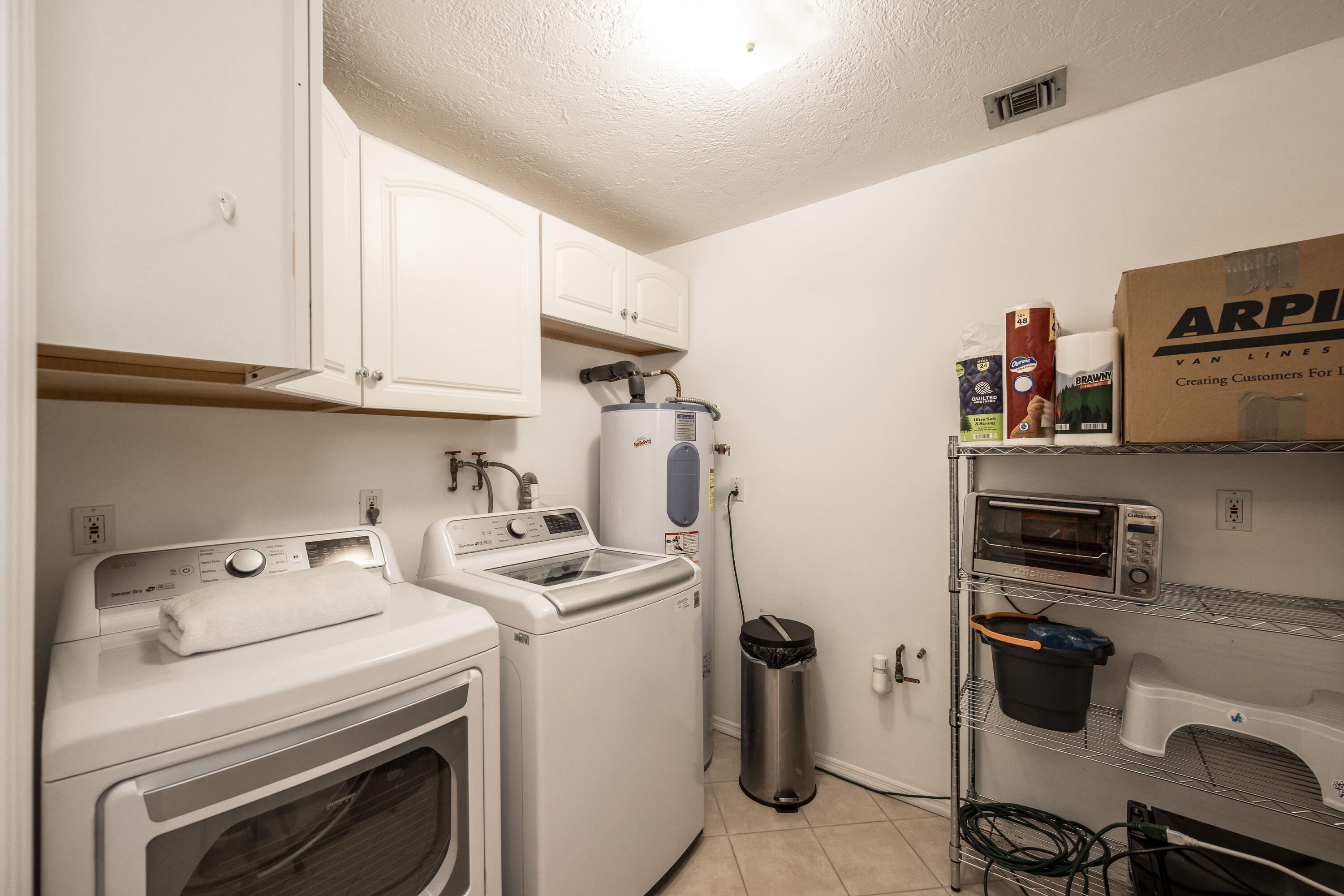 205 S Point Drive Property Photo 39