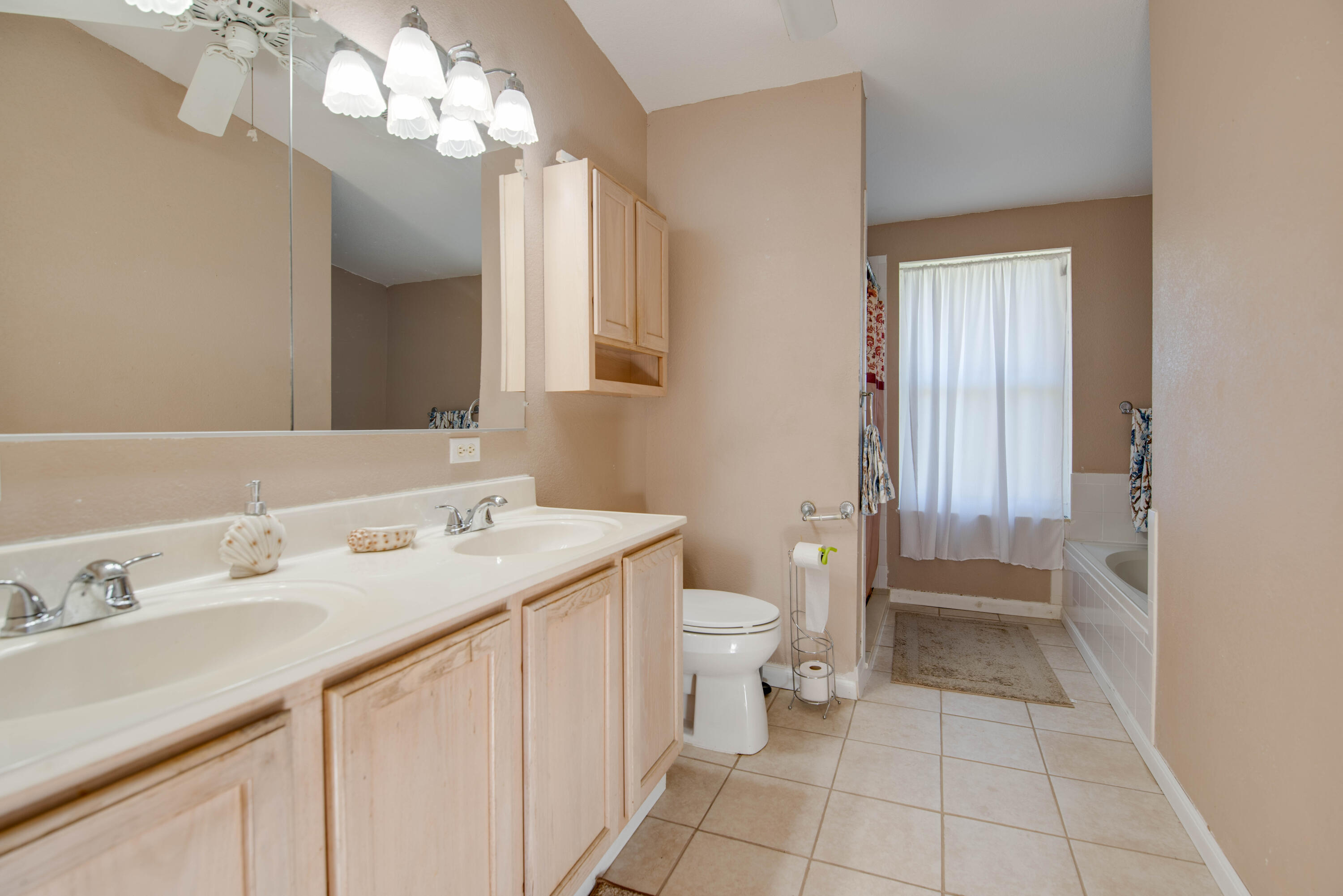 131 Doubloon Lane Property Photo 15