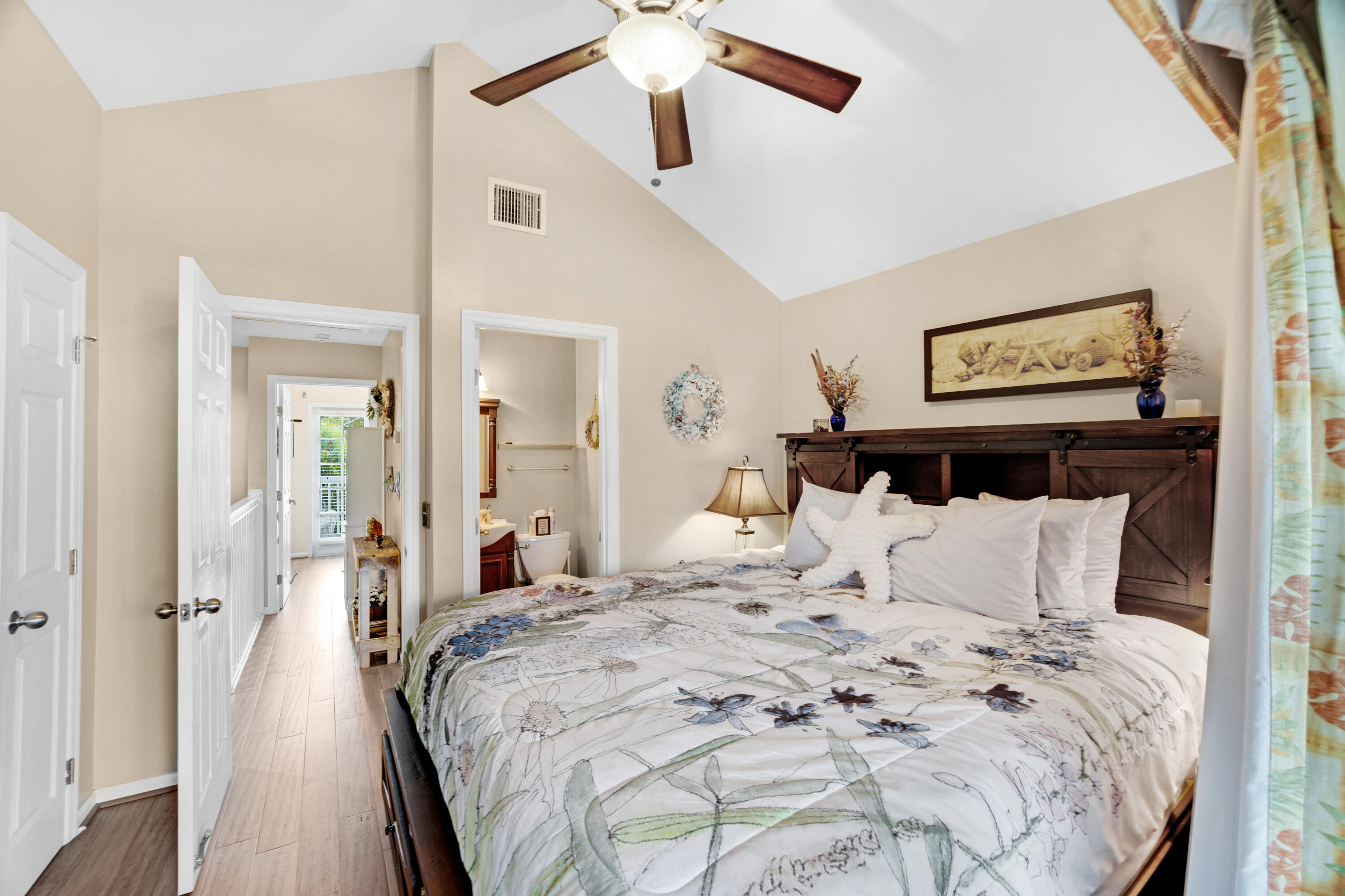 5100 Sunset Village Drive Property Photo 25