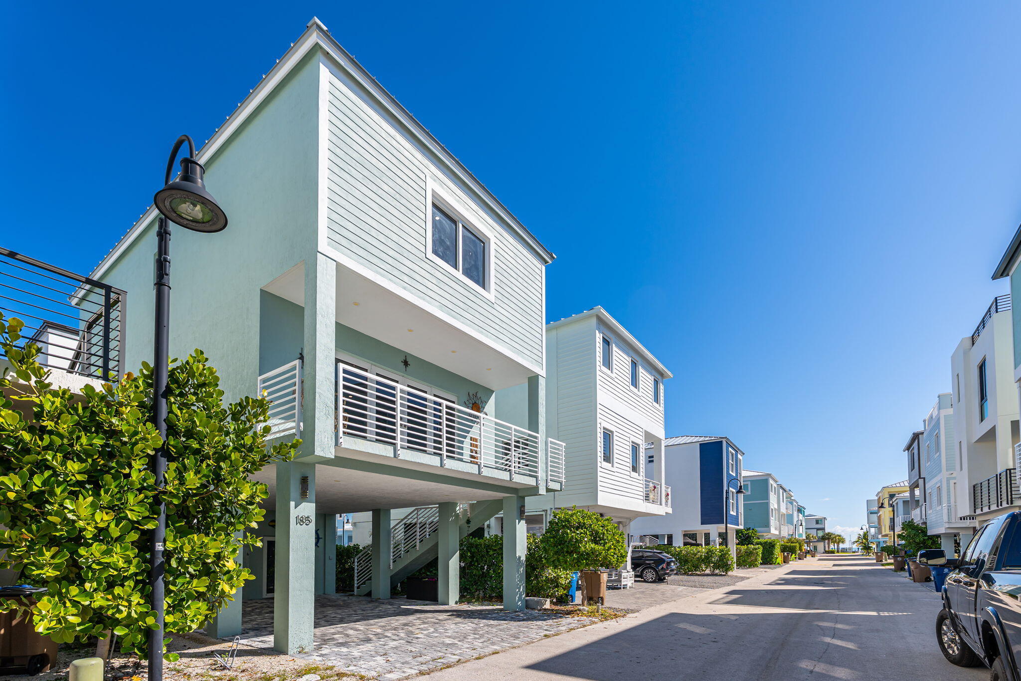 94825 Overseas Highway 185 Property Photo 1