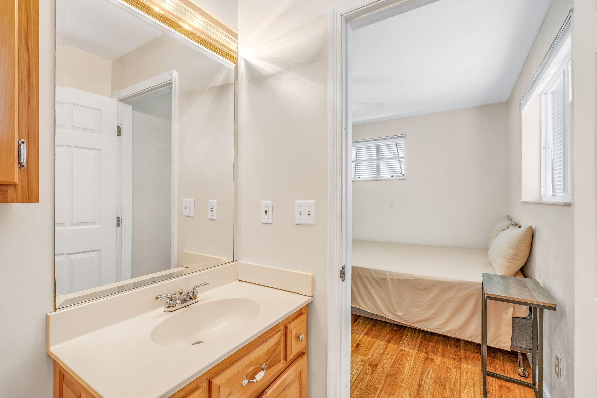 195 W Shore Drive Property Photo 16