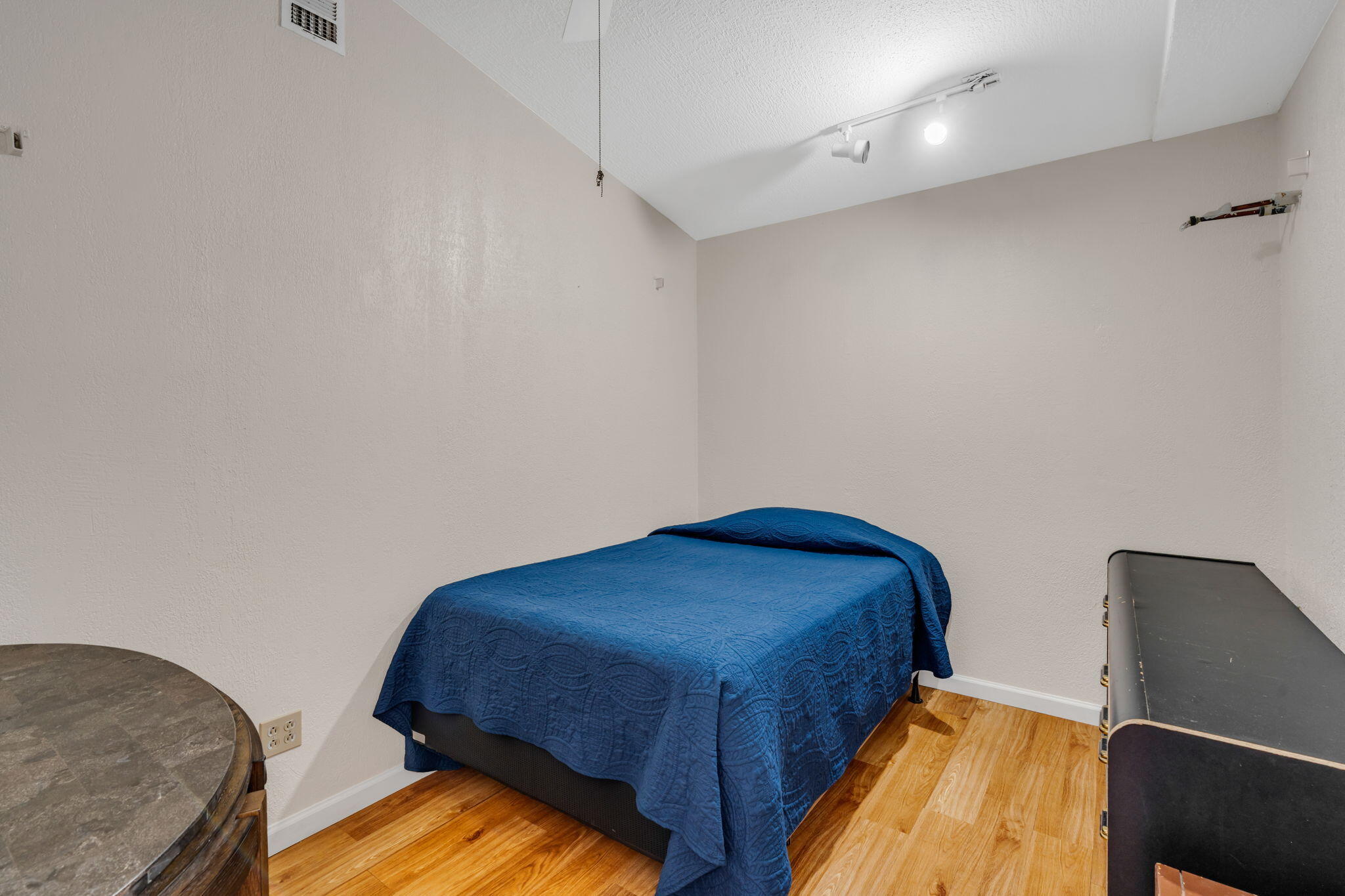 195 W Shore Drive Property Photo 21