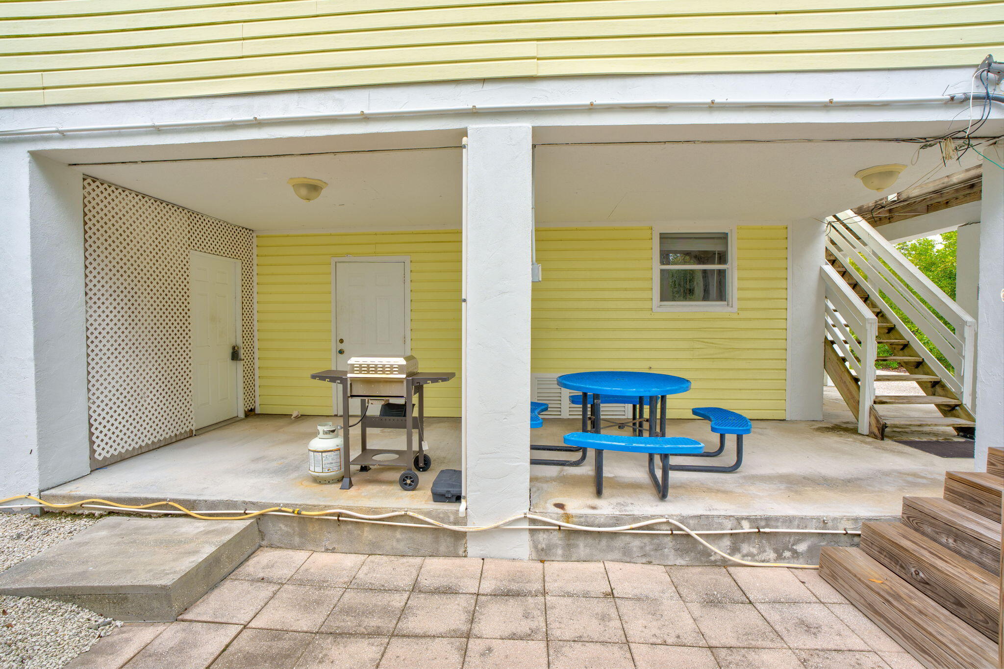 195 W Shore Drive Property Photo 28