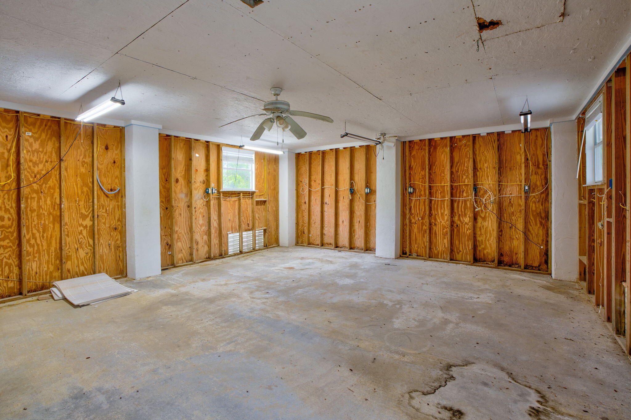 195 W Shore Drive Property Photo 29