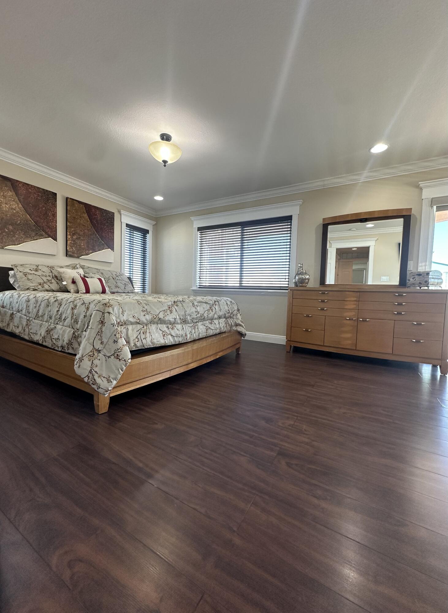 1516 Aqueduct Lane Property Photo 38