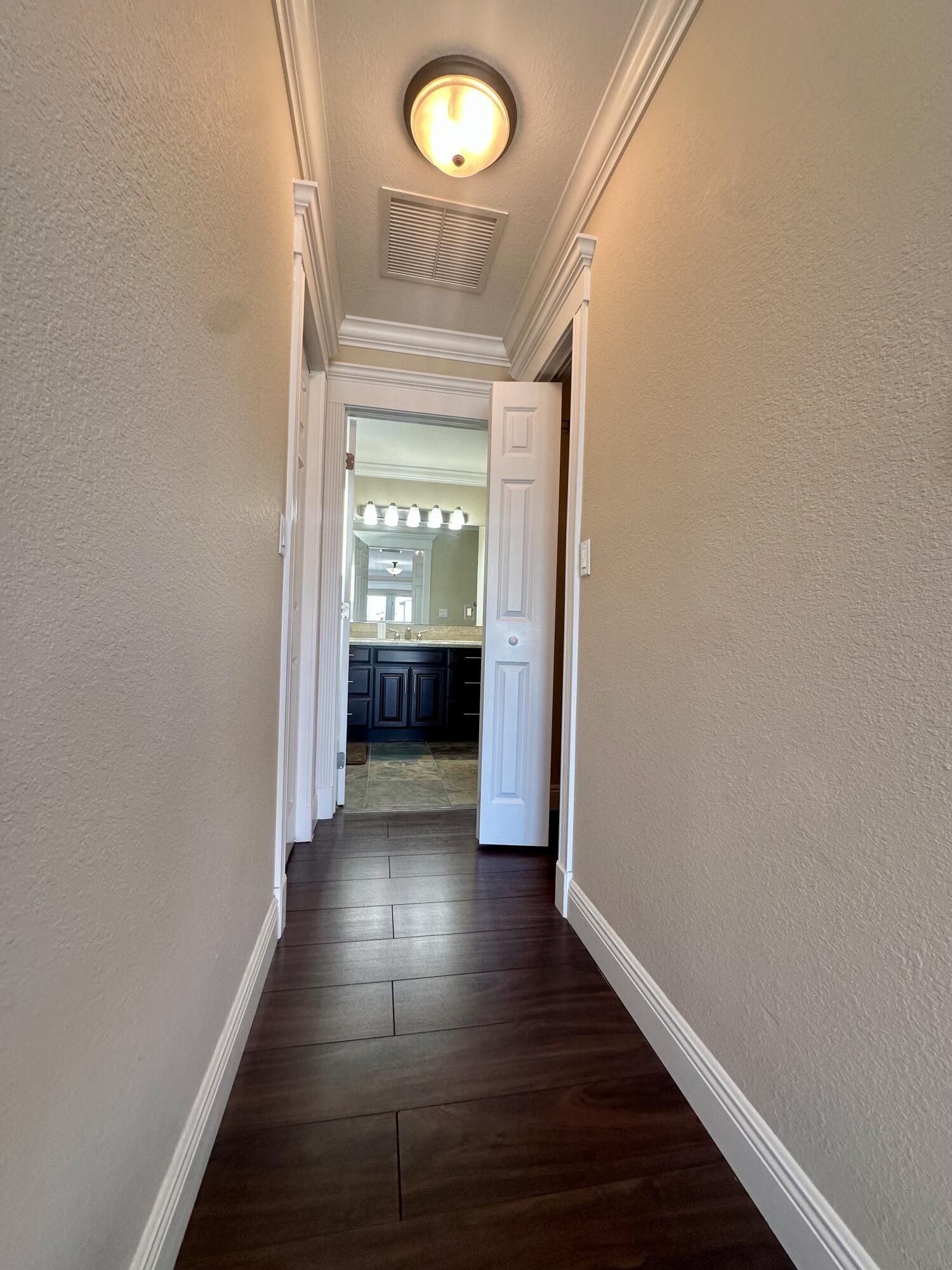 1516 Aqueduct Lane Property Photo 41