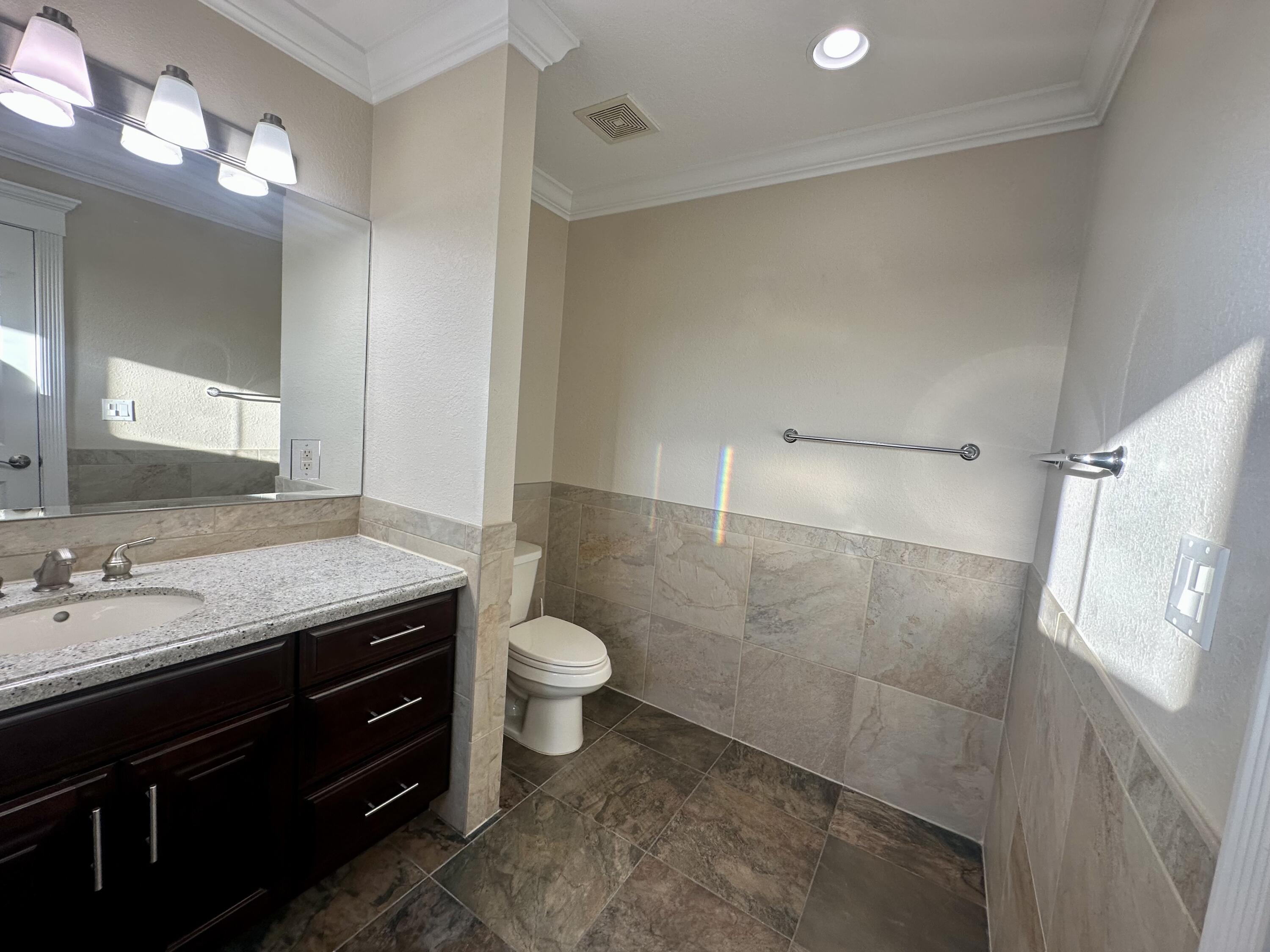 1516 Aqueduct Lane Property Photo 44