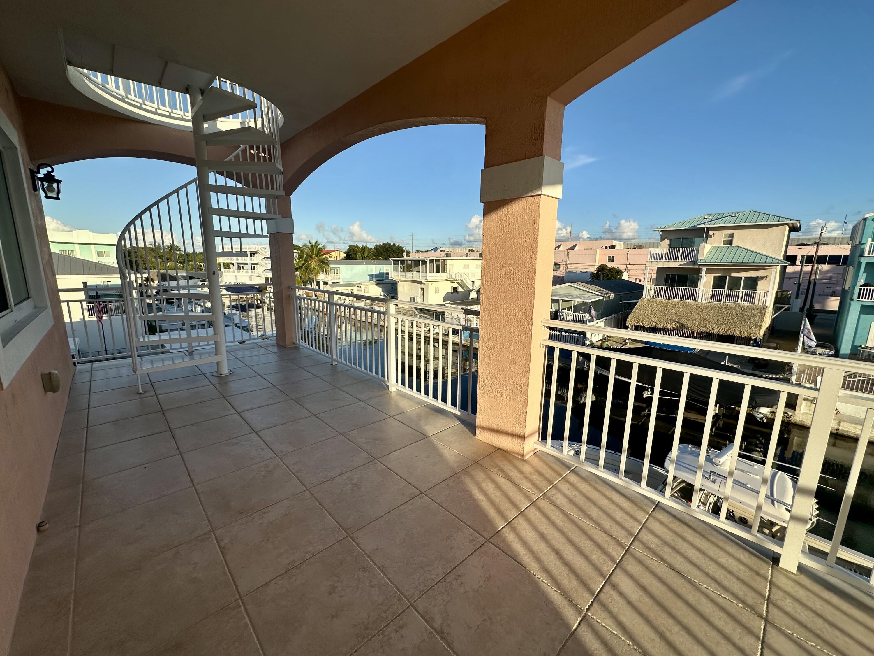 1516 Aqueduct Lane Property Photo 46