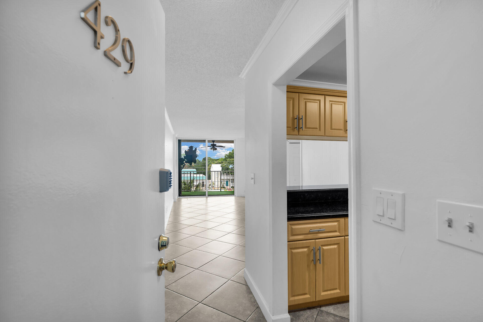 88500 Overseas Highway 429 Property Photo 2