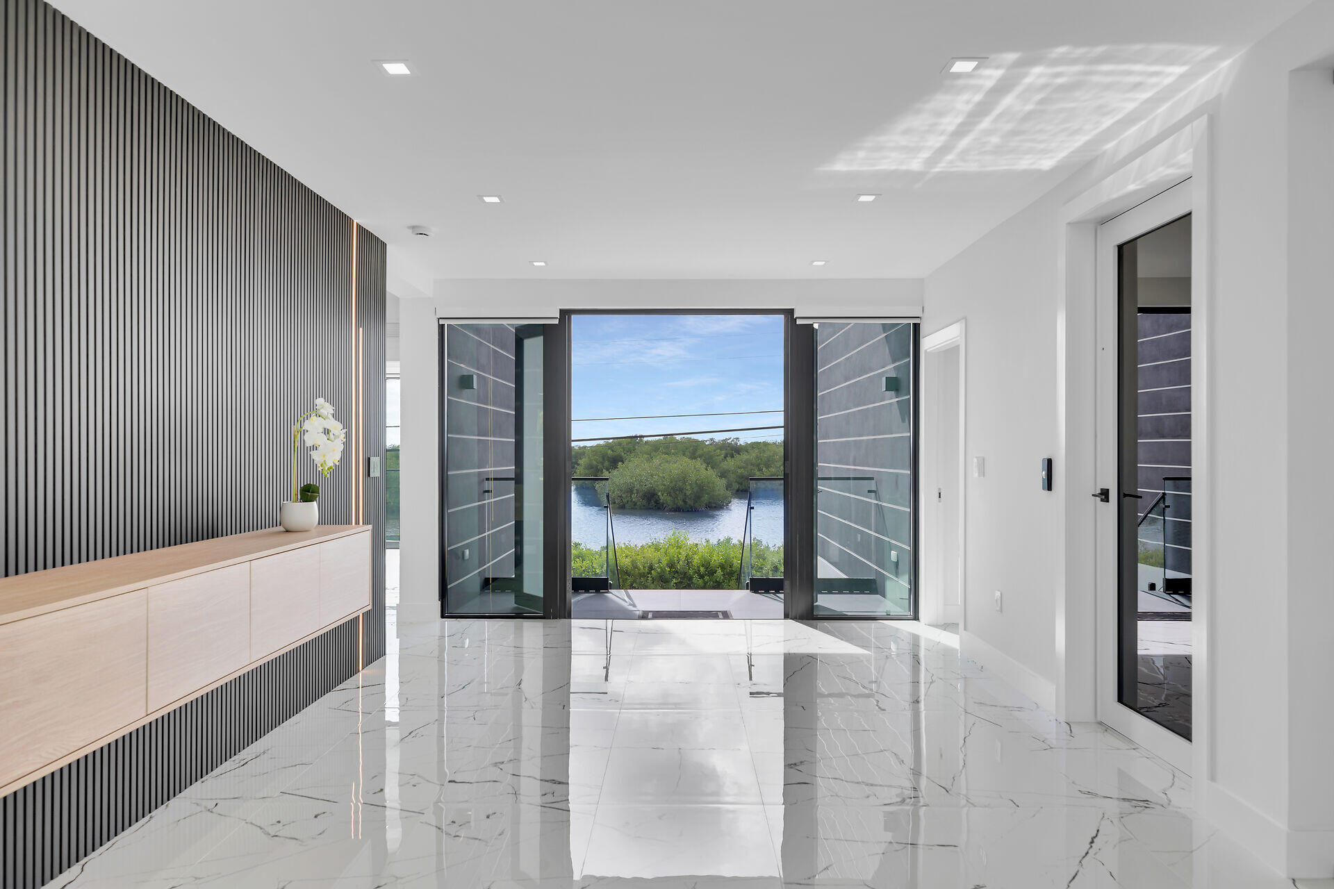 141 Grassy Road Property Photo 2