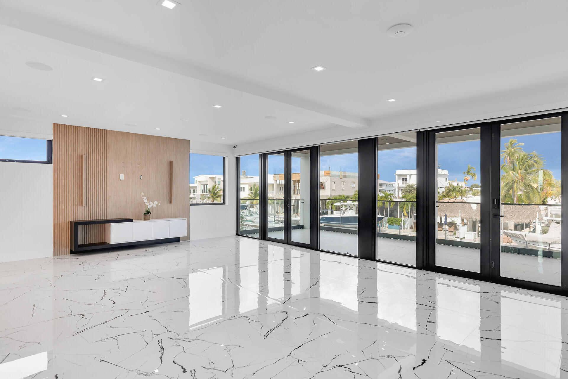 141 Grassy Road Property Photo 8