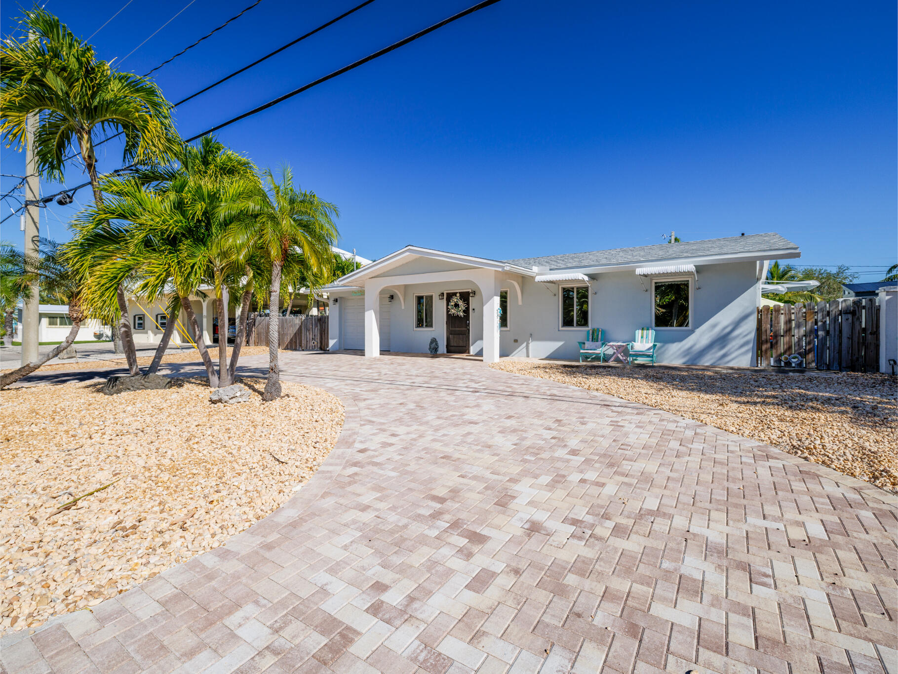 1657 Watson Boulevard Property Photo 3