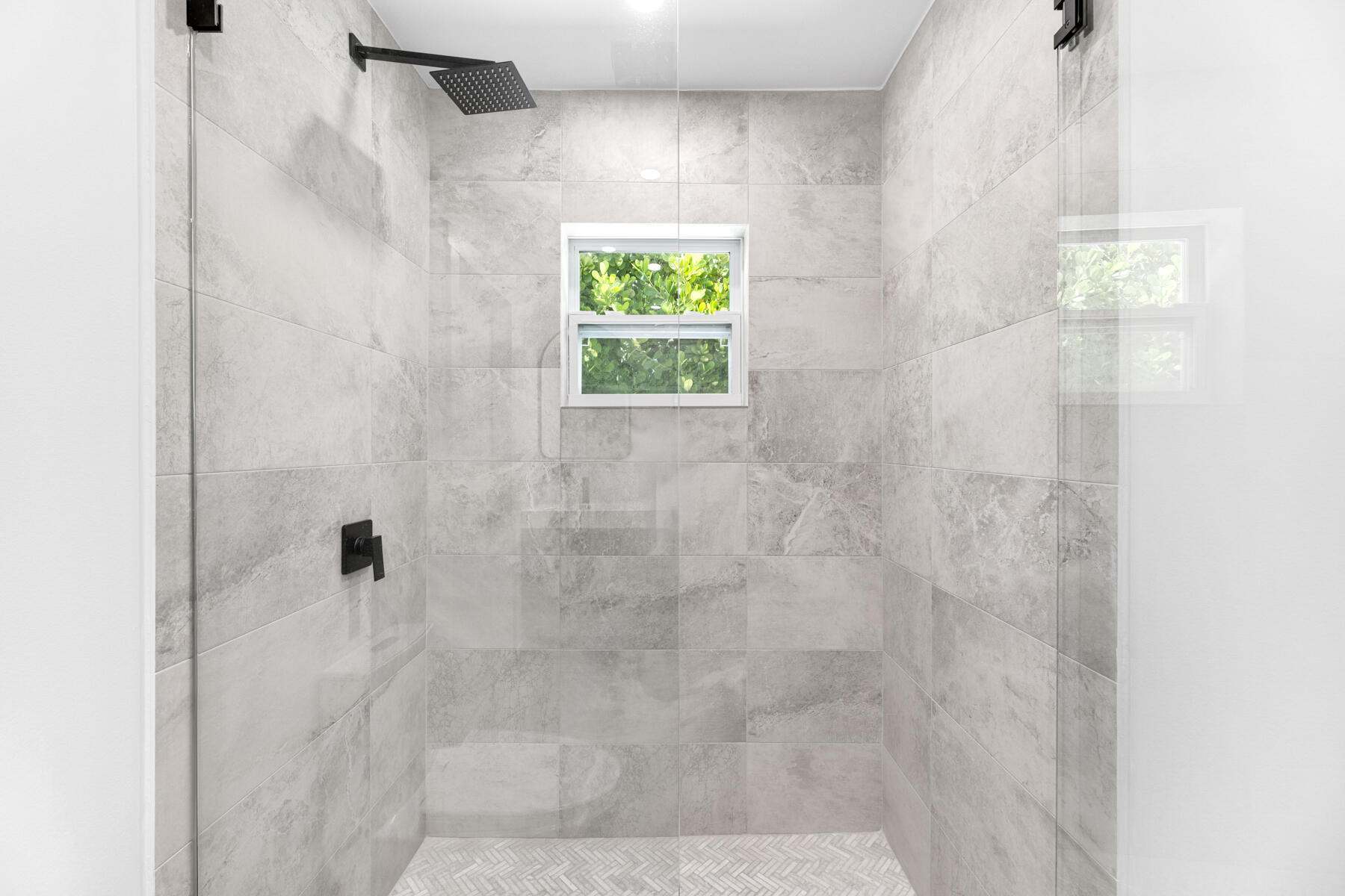 159 Iroquois Drive Property Photo 14