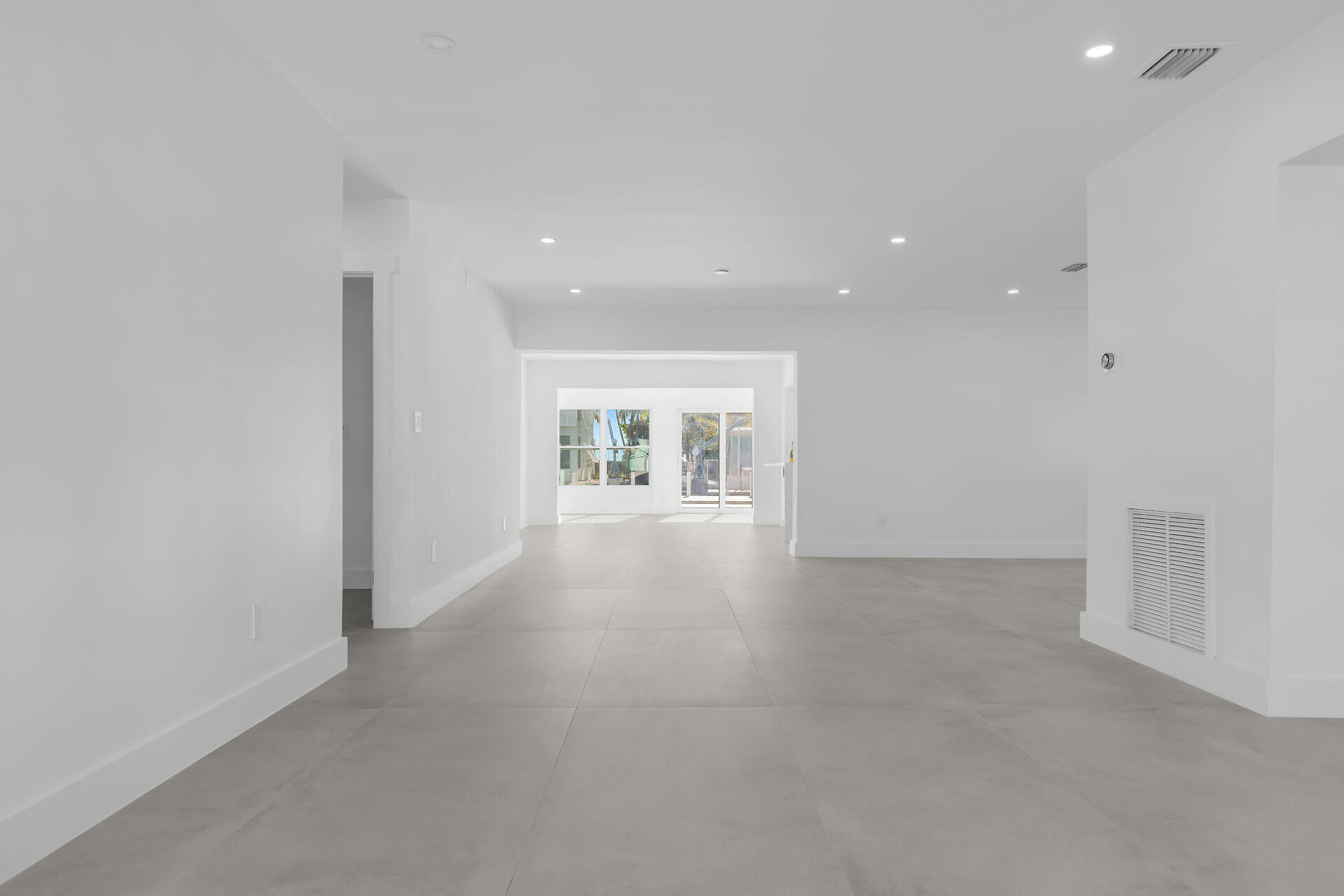 159 Iroquois Drive Property Photo 33