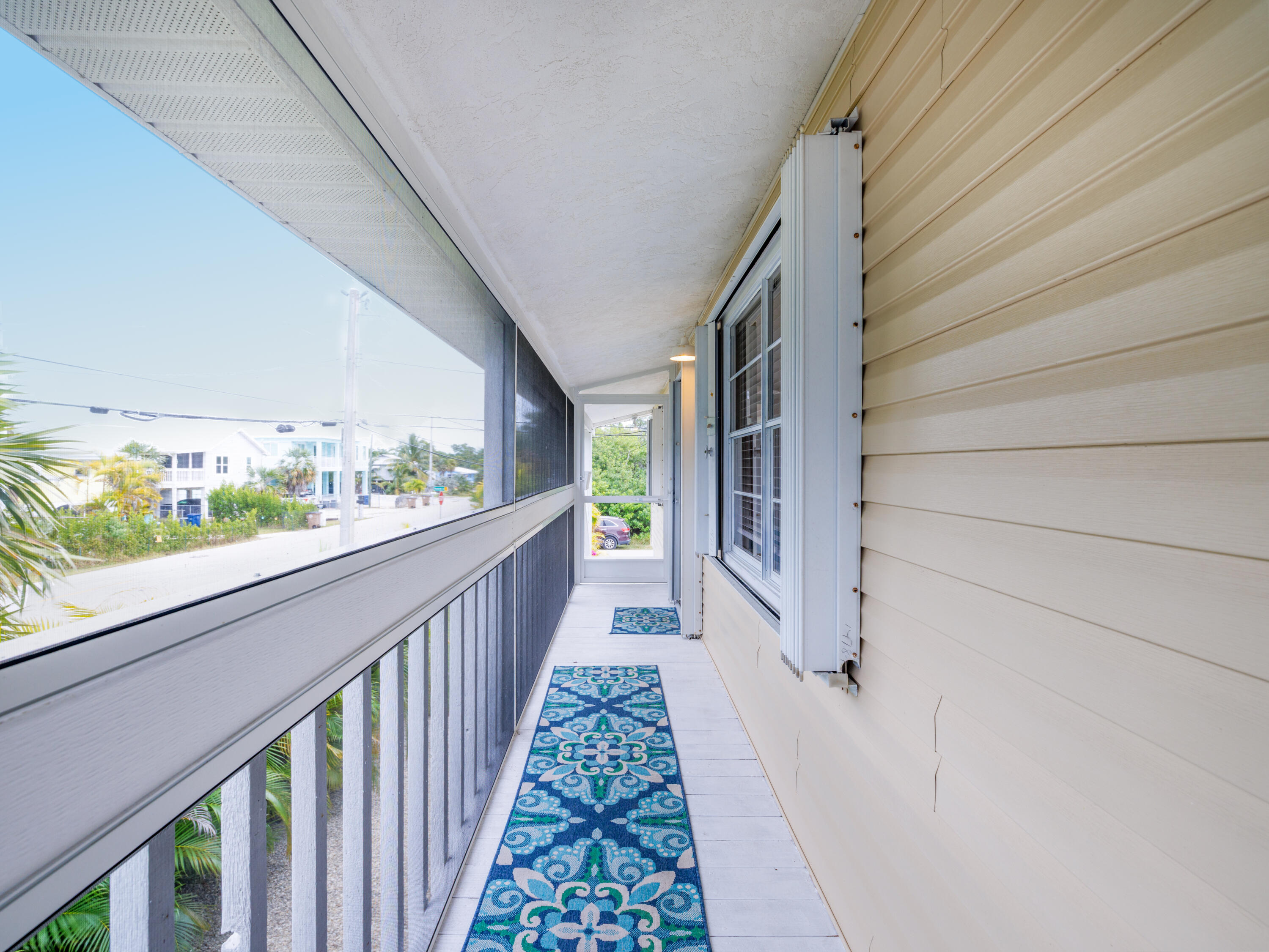 1672 Pandorea Lane Property Photo 8