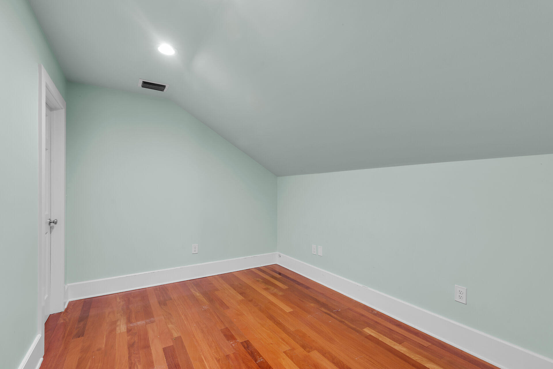 3700 Eagle Avenue Property Photo 39