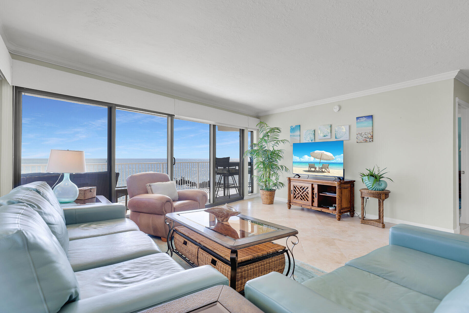 1133 W Ocean Drive 17 Property Photo 13