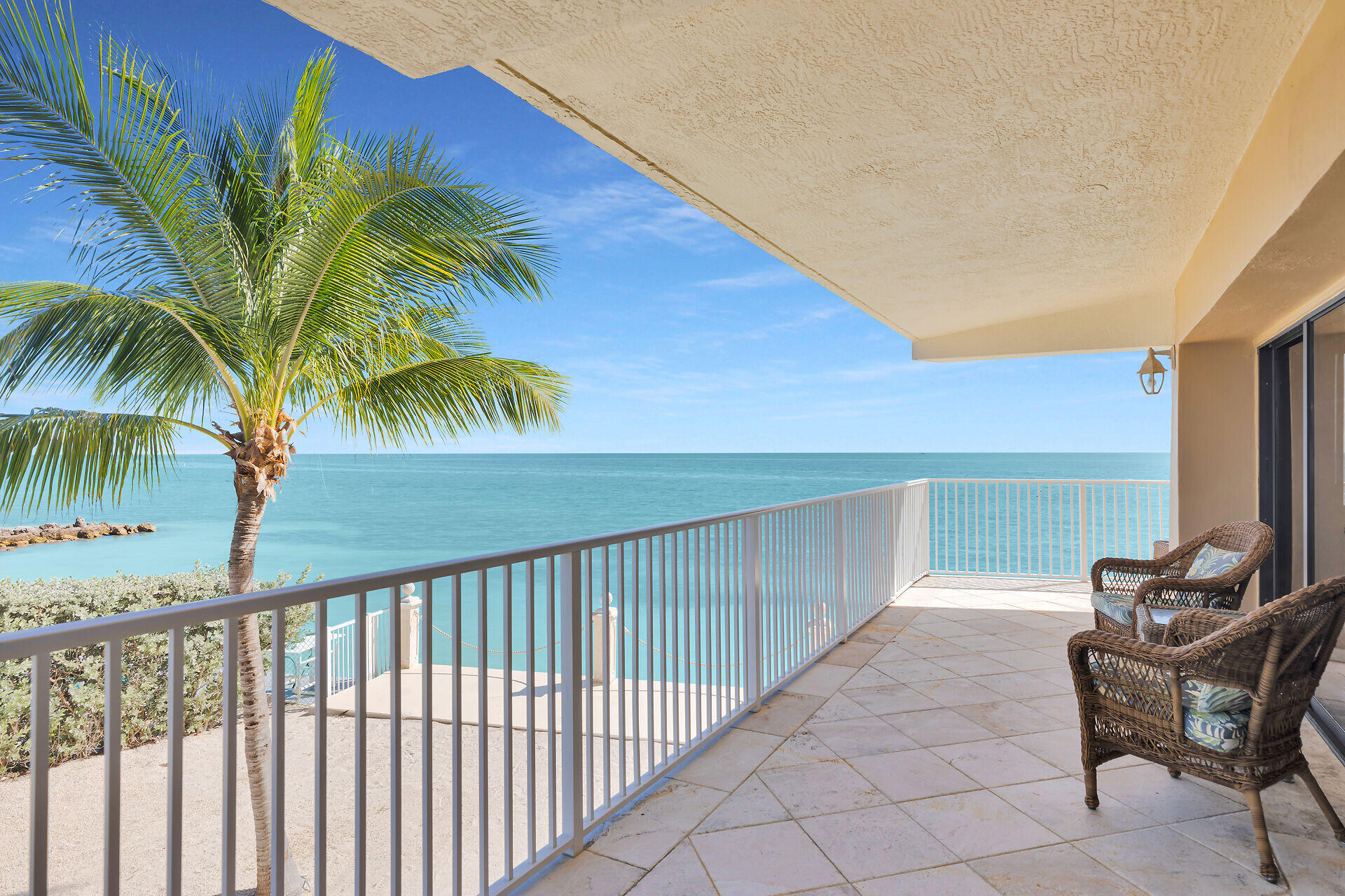1133 W Ocean Drive 17 Property Photo 15