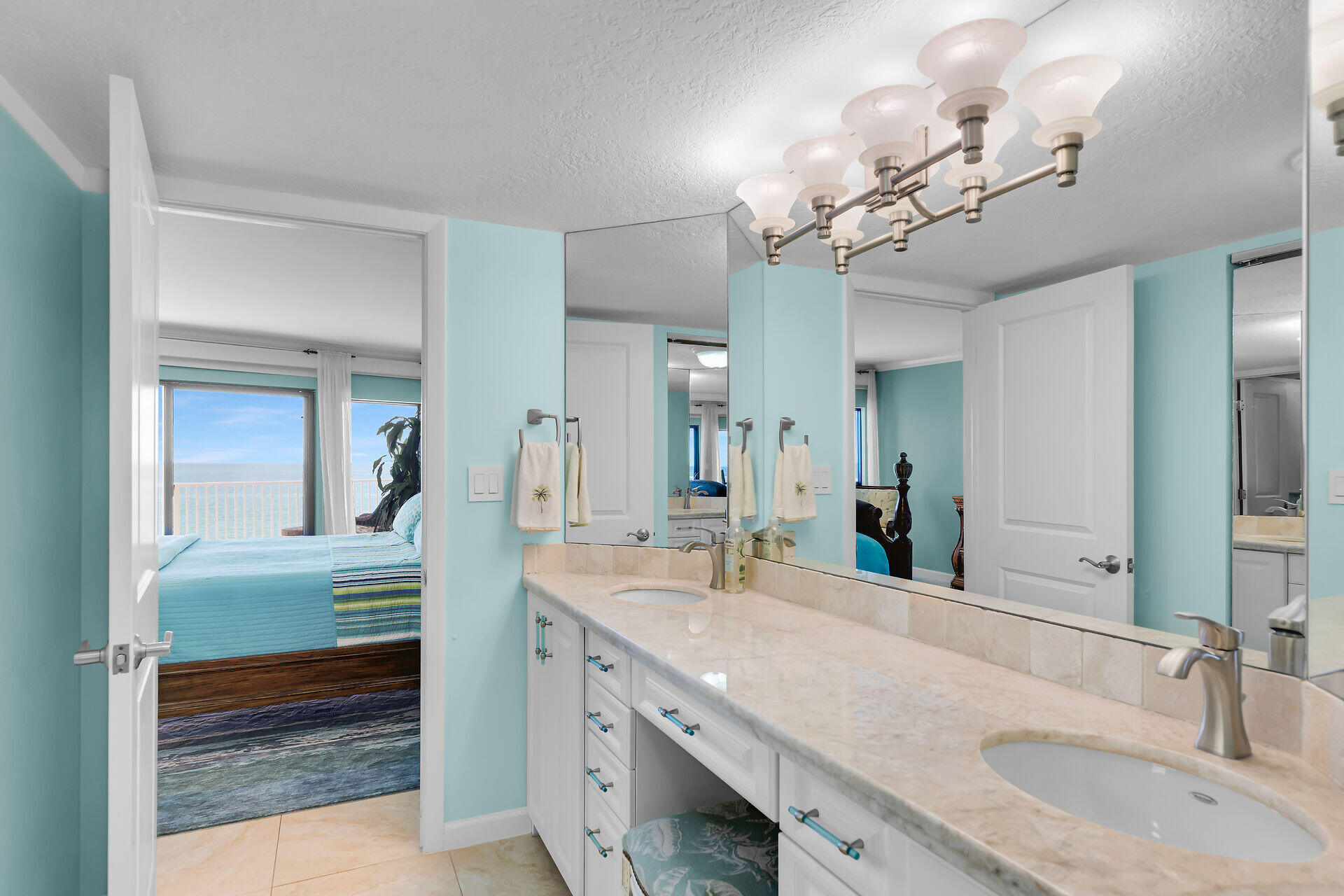 1133 W Ocean Drive 17 Property Photo 26