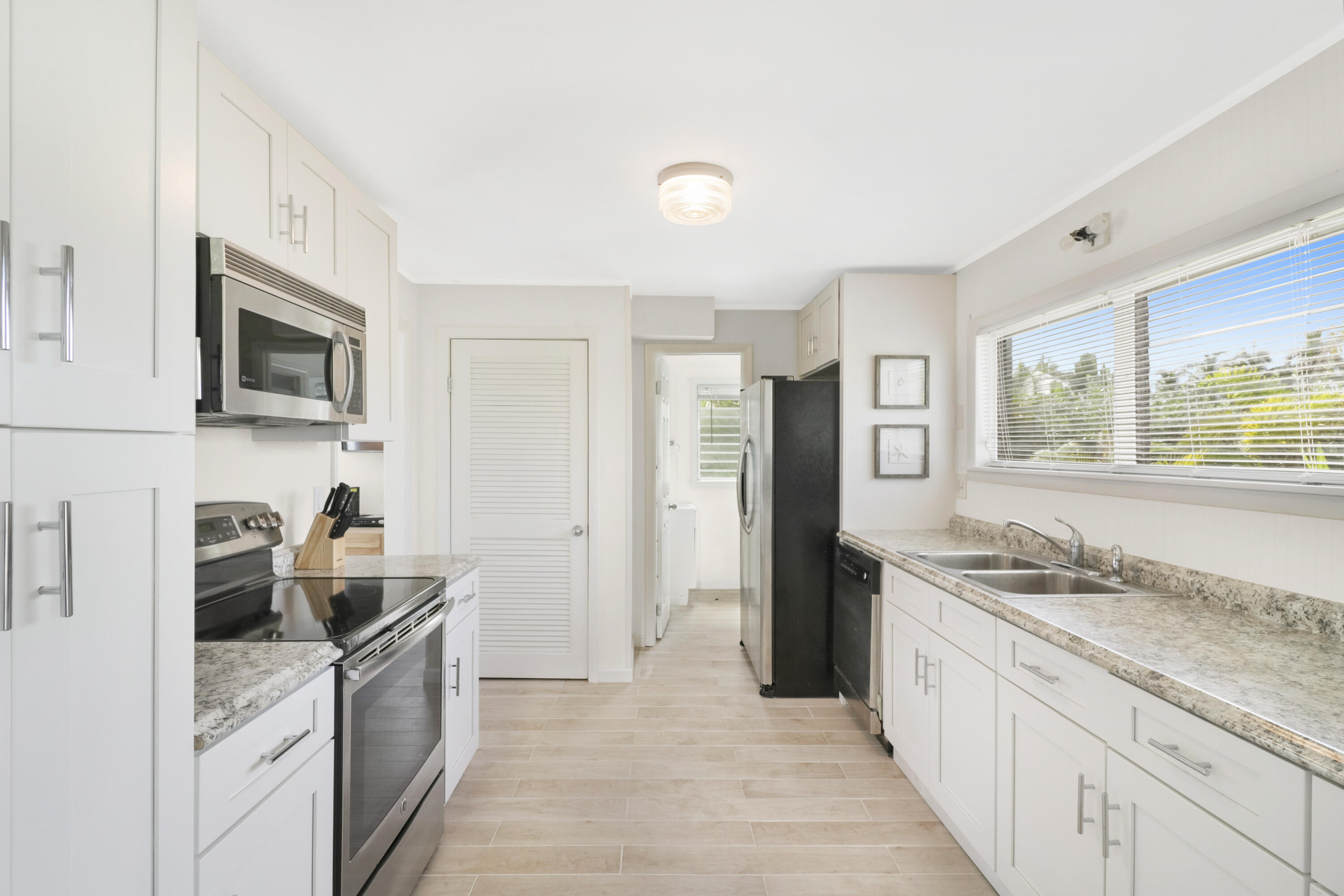 53 Barry Avenue Property Photo 14